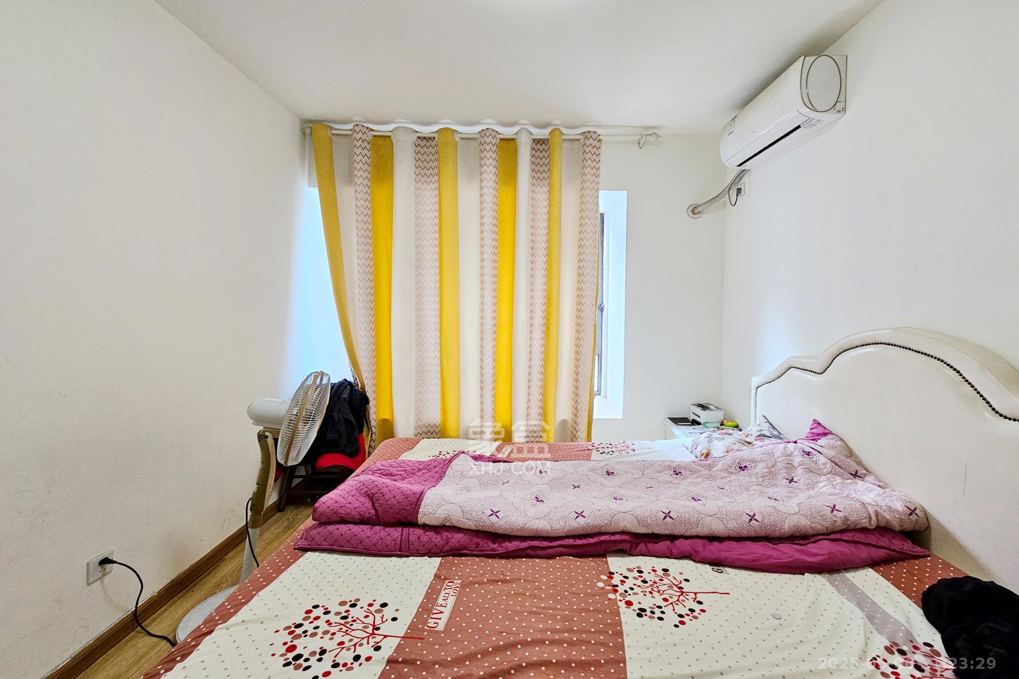 明昇壹城（明昇时代广场）一期  3室1厅1卫    138.0万卧室