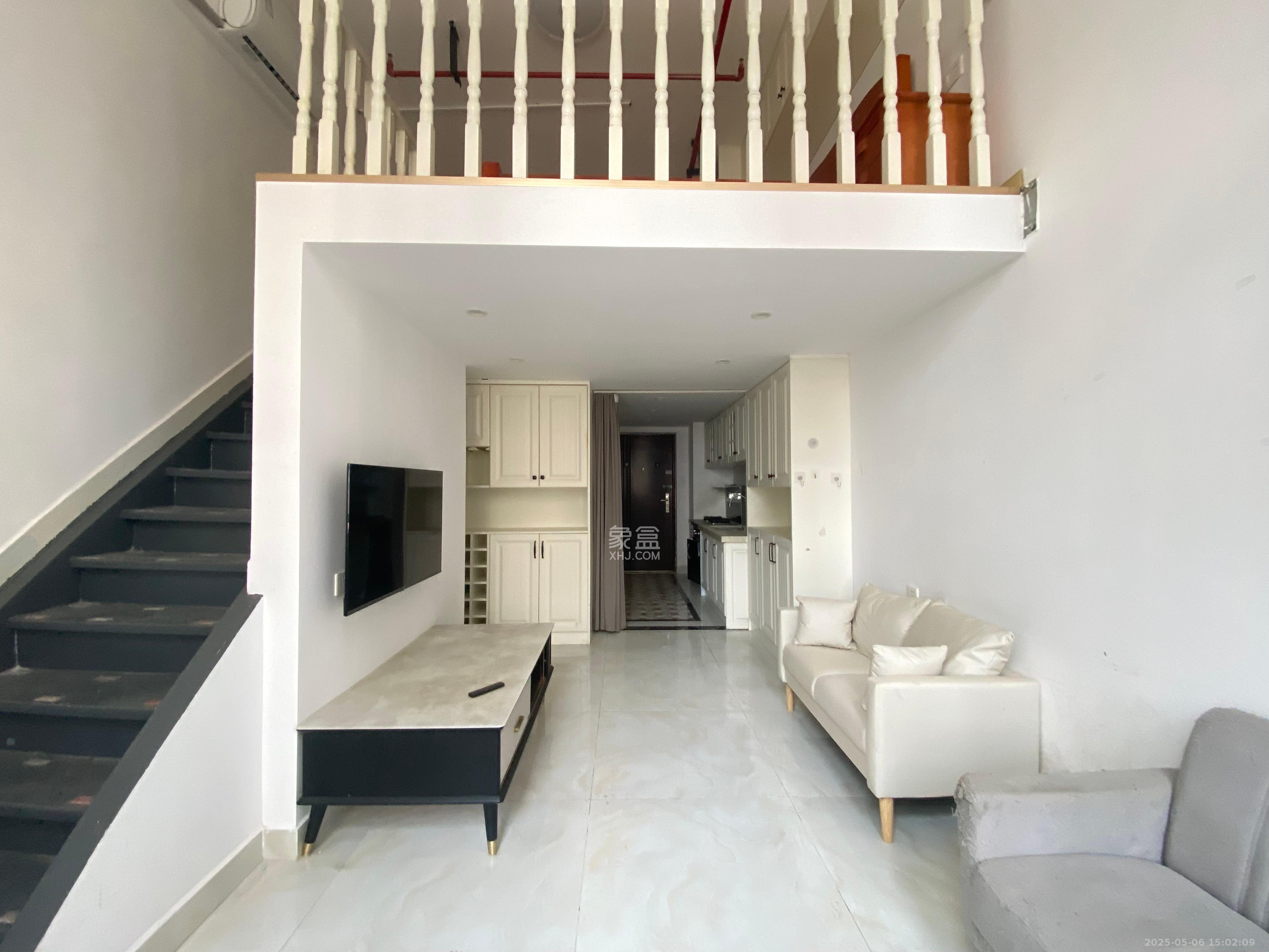 华润置地广场二期 1室1厅1卫 1800.0元/月 华润置地广场二期 1室1厅1卫 1800.0元/月室内图