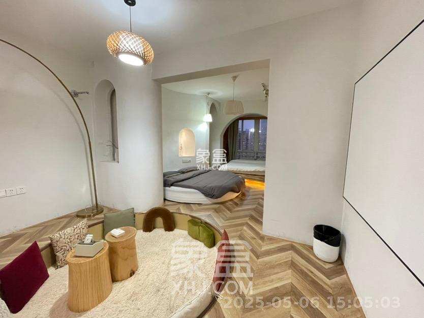 天心华庭  1室1厅1卫    2200.0元/月 天心华庭  1室1厅1卫    2200.0元/月室内图