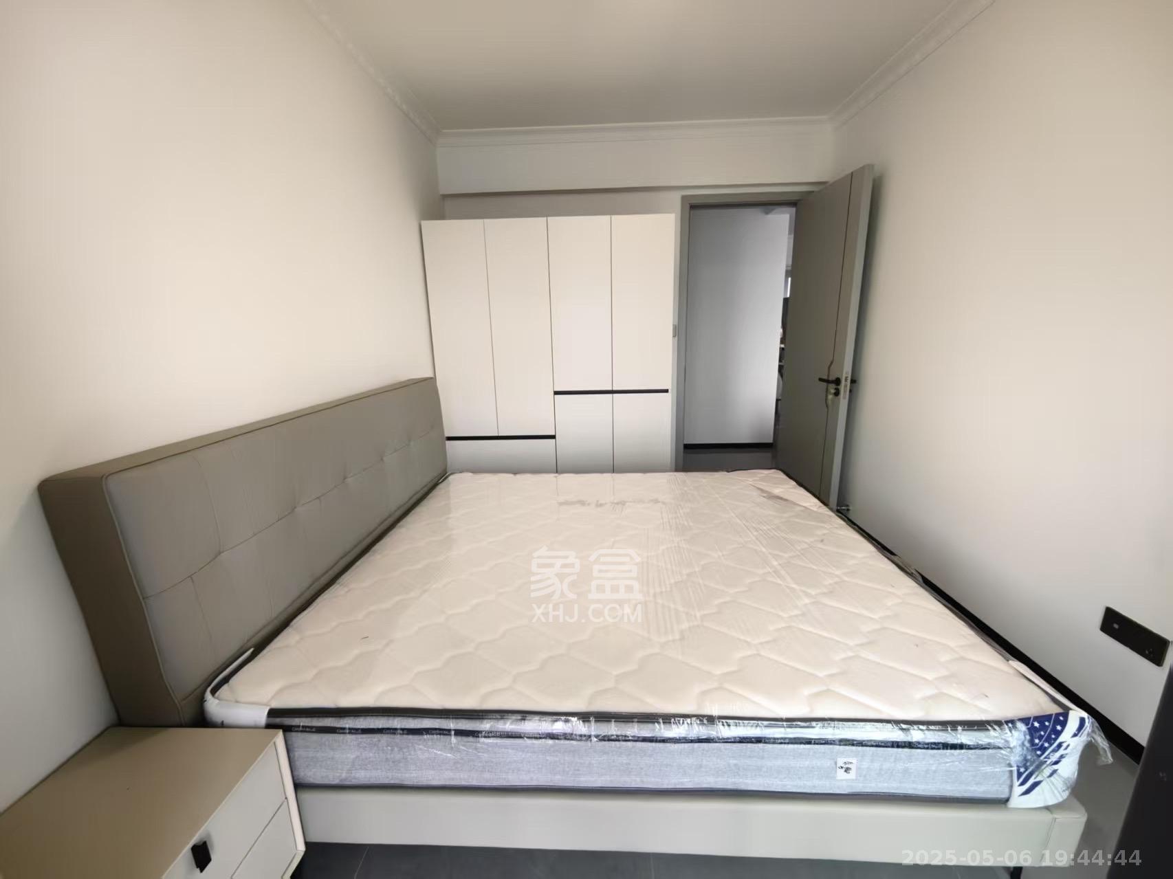 城发恒伟西宸之光  4室2厅2卫    2300.0元/月 城发恒伟西宸之光  4室2厅2卫    2300.0元/月室内图