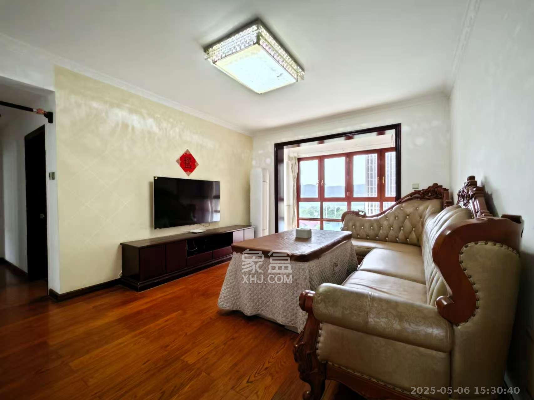 和泓梅溪四季 4室2厅2卫 4500.0元/月 和泓梅溪四季 4室2厅2卫 4500.0元/月室内图