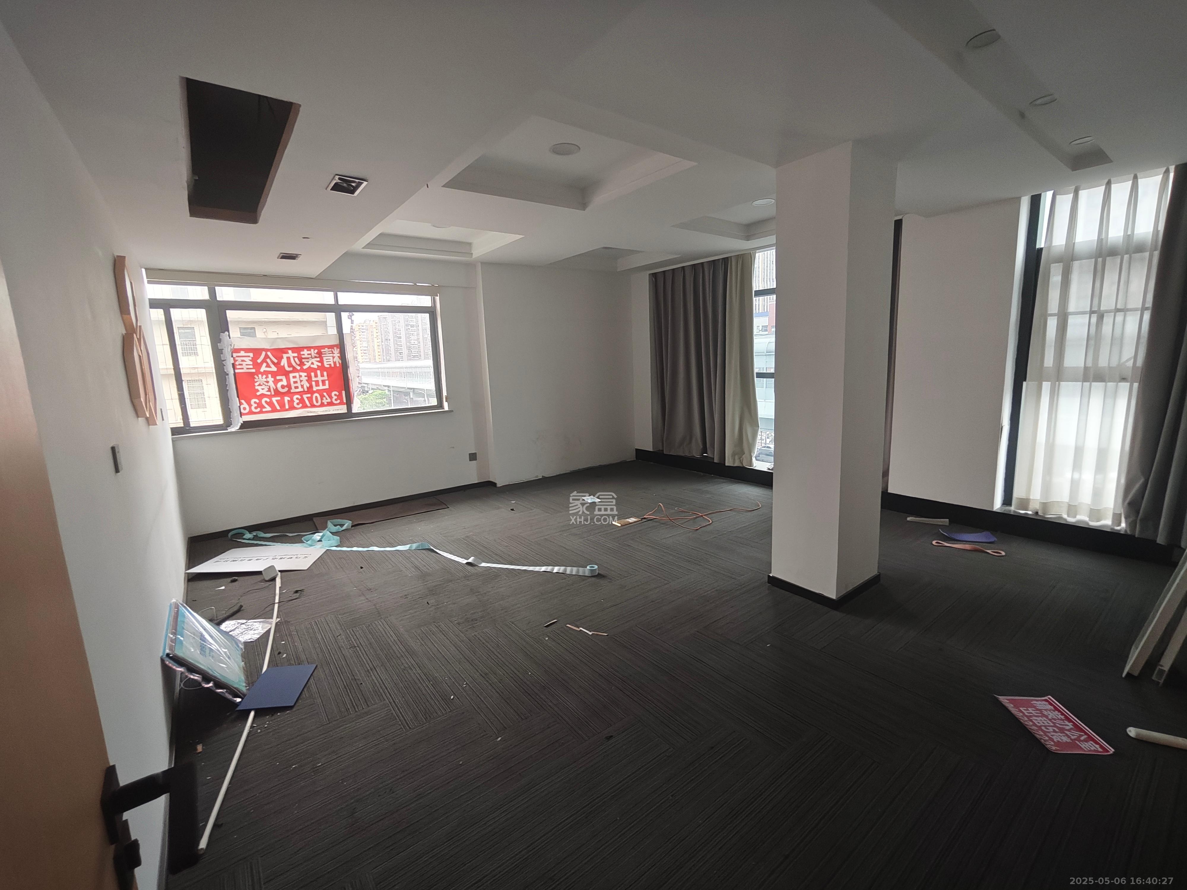 龙塘安置区（龙塘小区）  10室4厅4卫   13000.00元/月室内图
