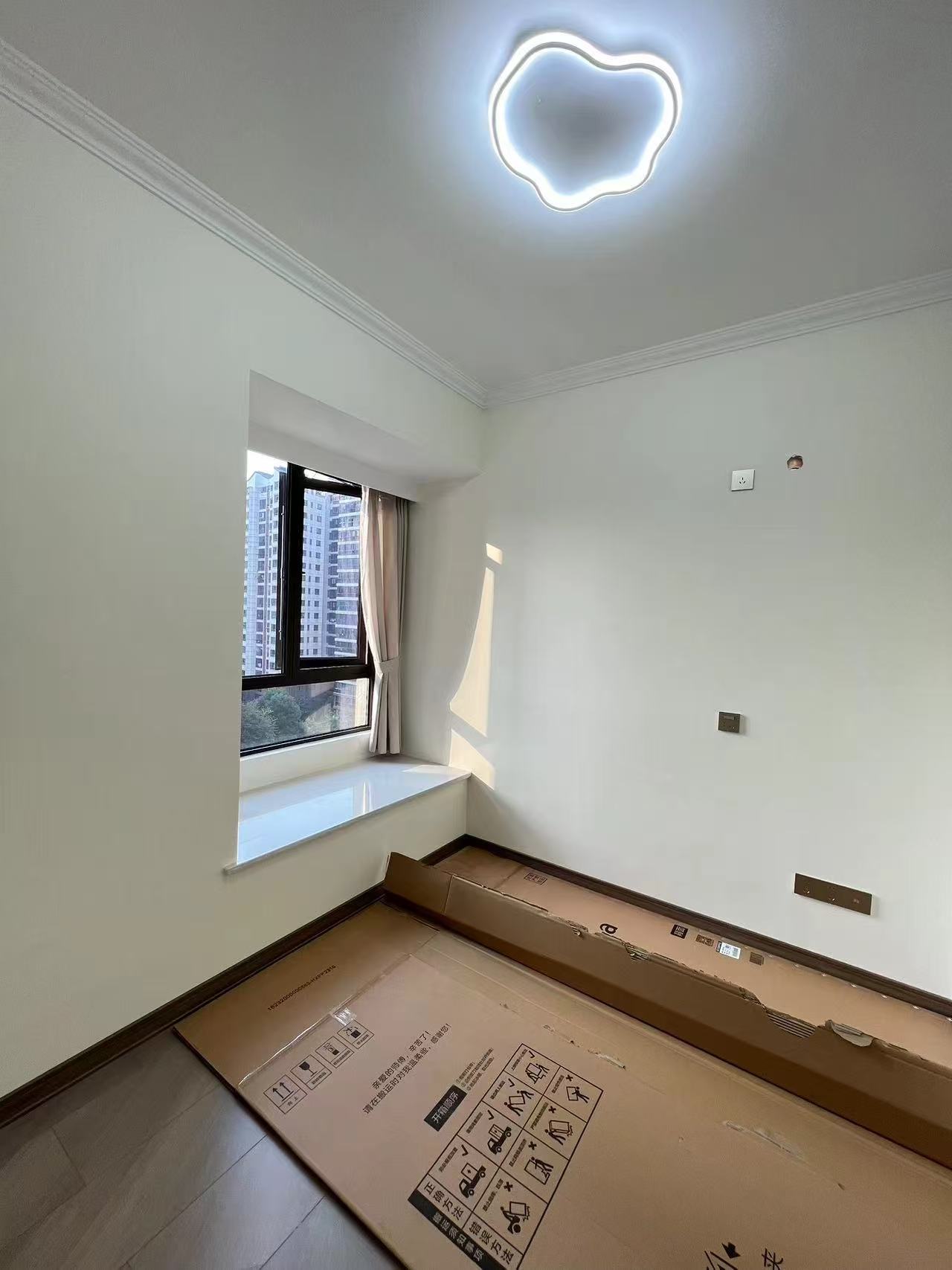 美的金科檀樾  3室0厅0卫   3500.00元/月室内图