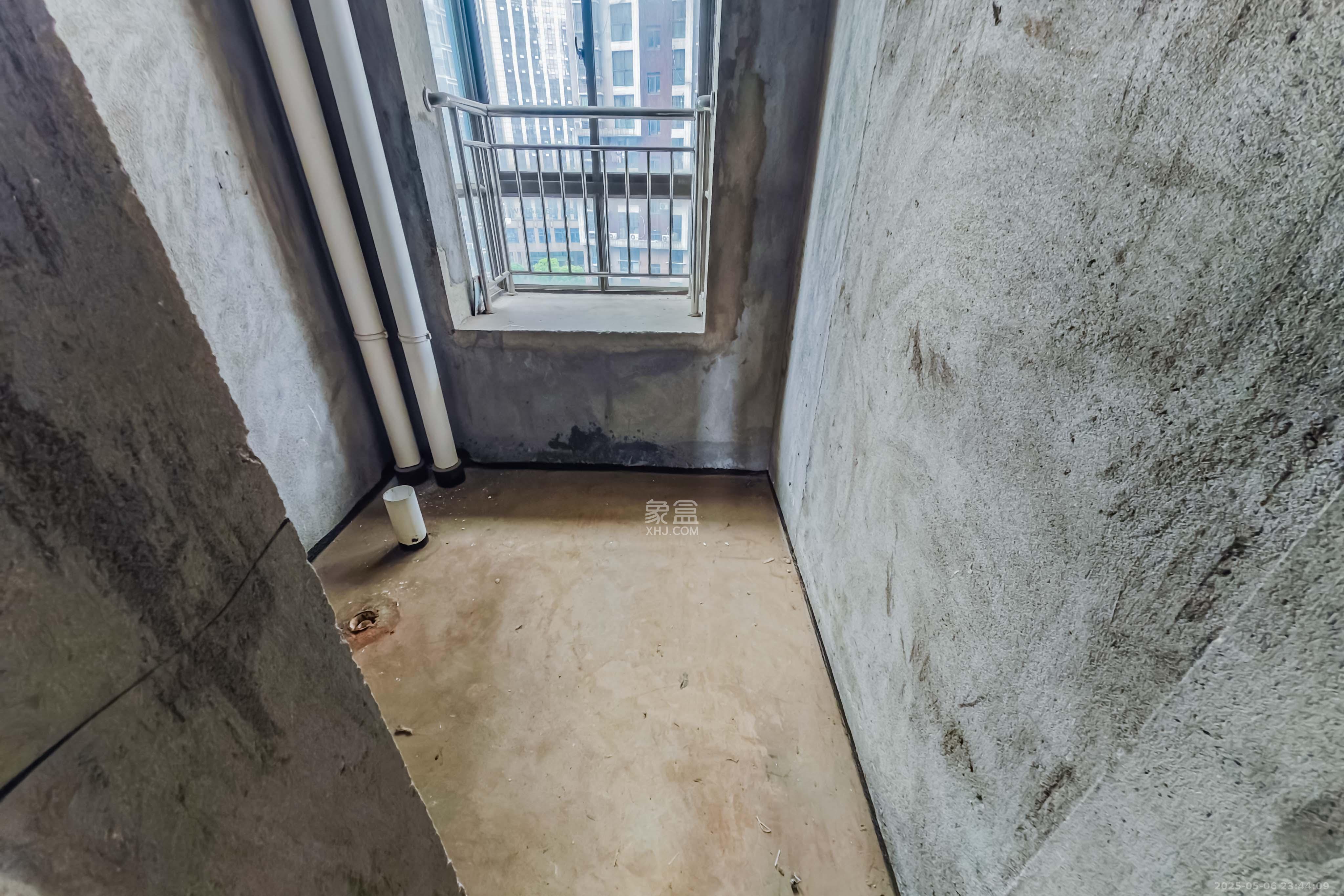 万树丹堤 3室2厅2卫 130.0万 万树丹堤 3室2厅2卫 130.0万其他