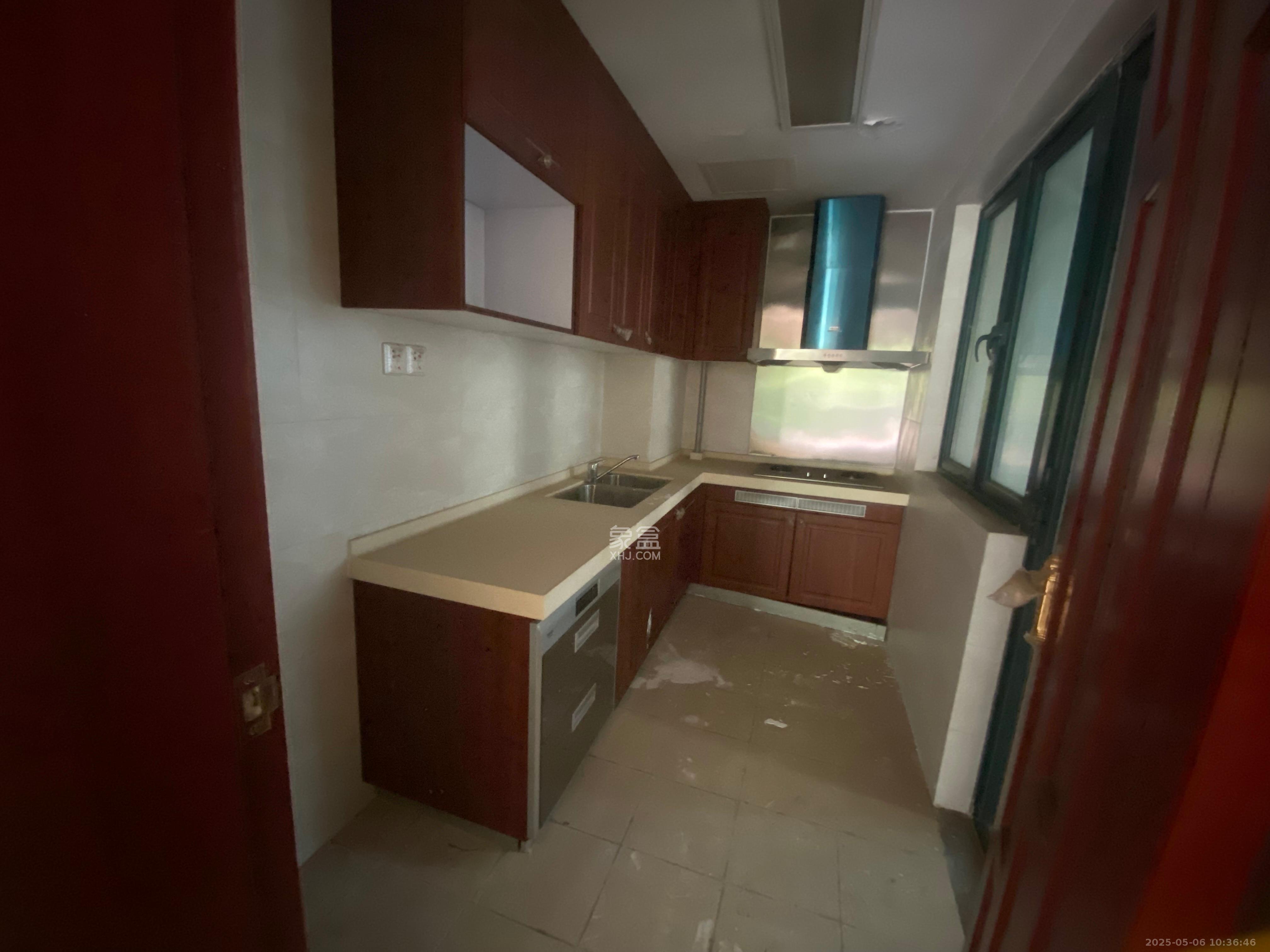 恒大城 4室2厅2卫 3000.0元/月 恒大城 4室2厅2卫 3000.0元/月室内图