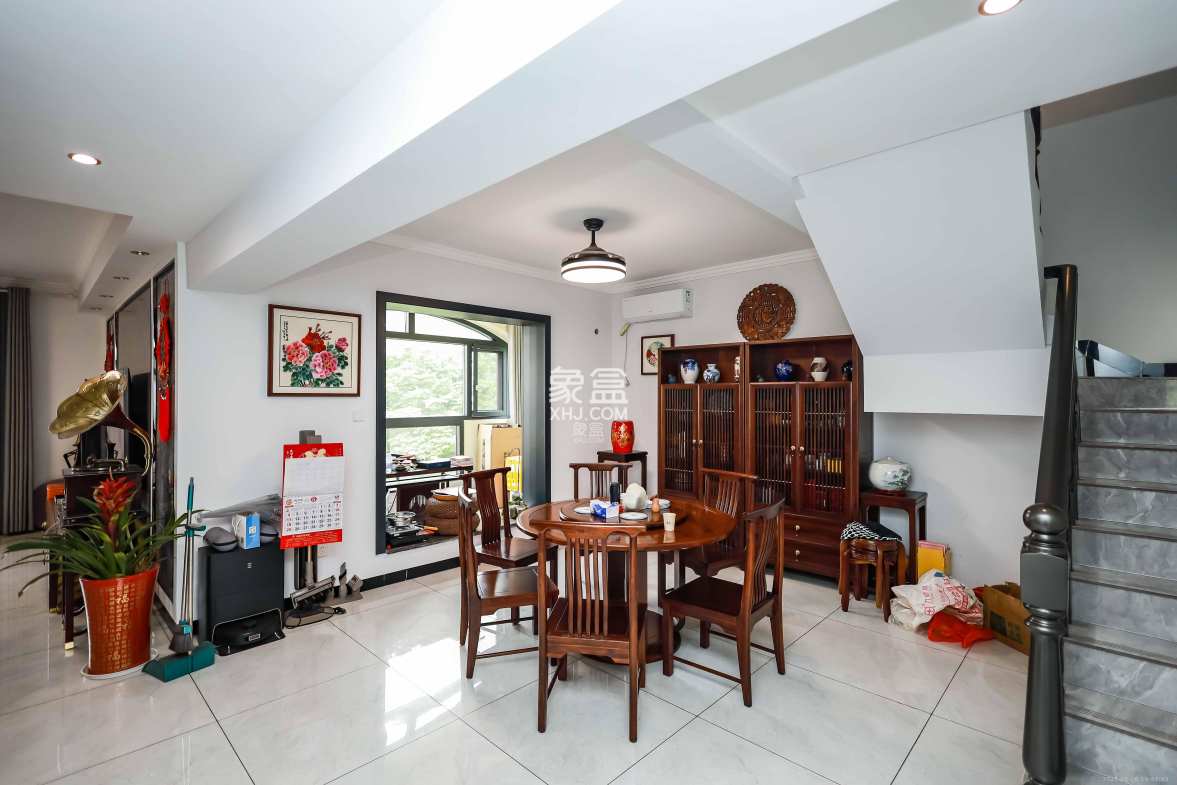 卓越蔚蓝海岸二期 4室2厅2卫 208.0万 卓越蔚蓝海岸二期 4室2厅2卫 208.0万其他