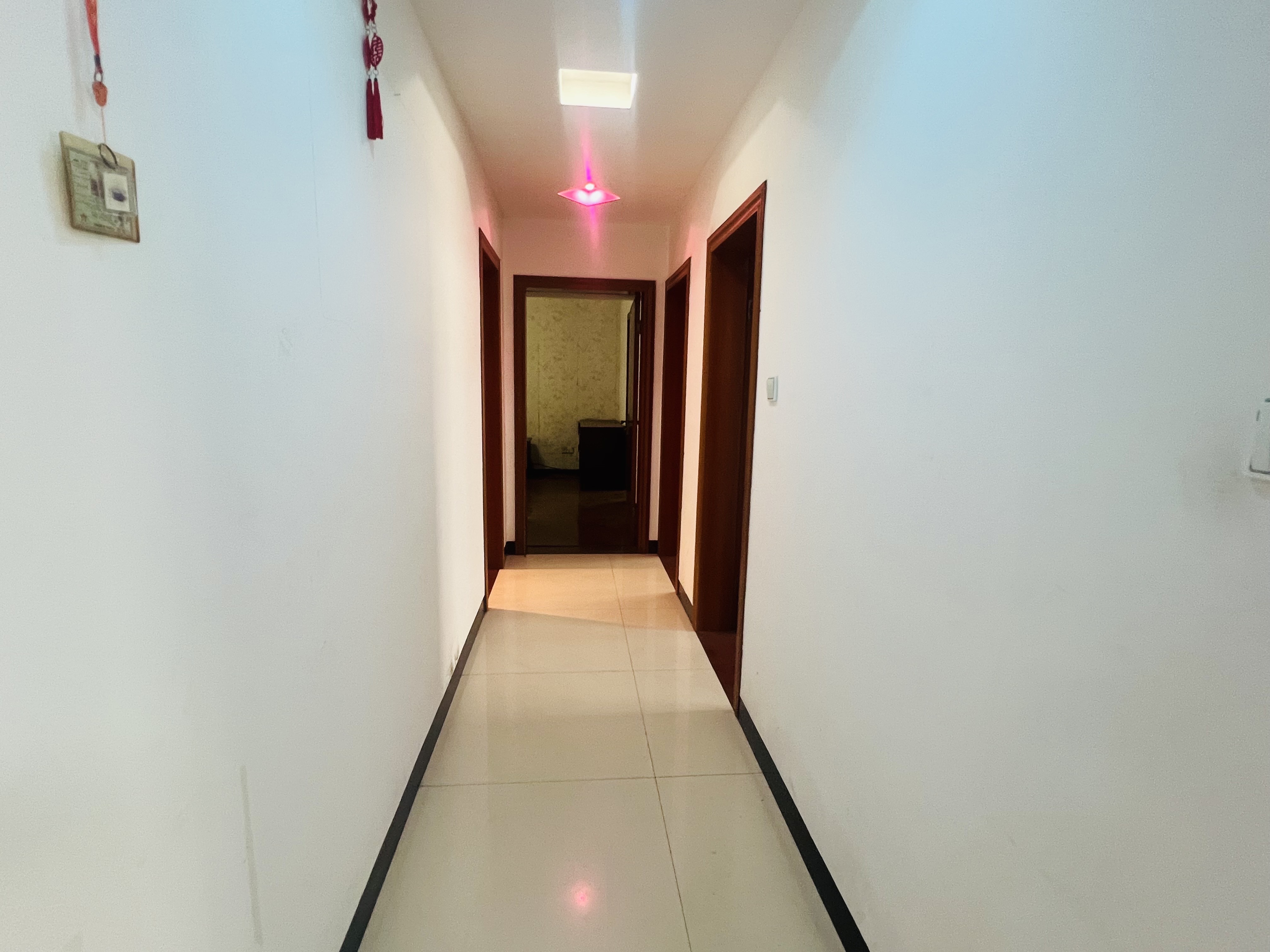 中天国际花园  3室2厅2卫    50.0万 中天国际花园  3室2厅2卫    50.0万客厅