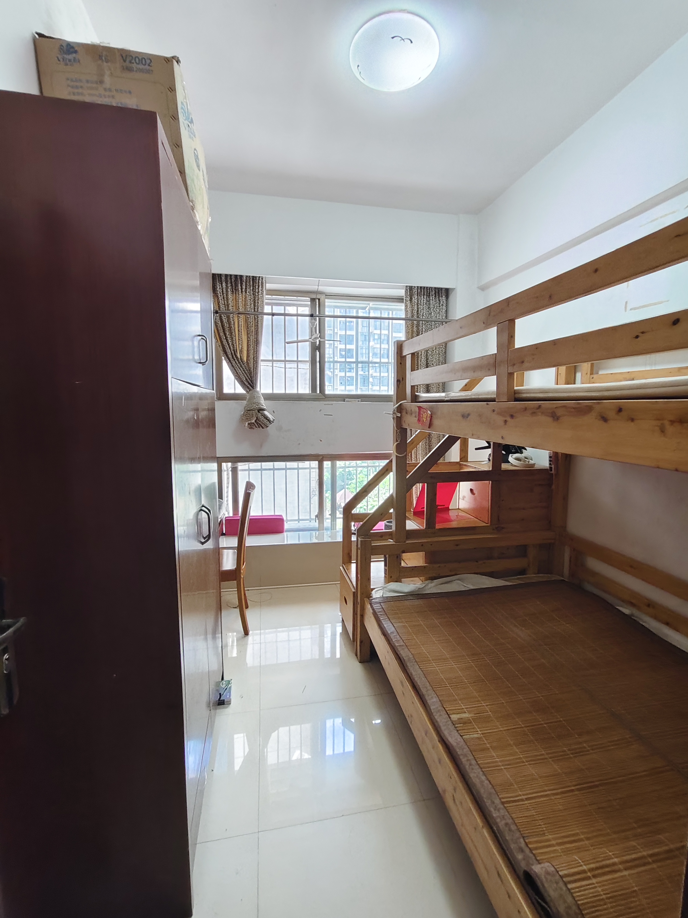 博南苑二期  3室2厅1卫   2300.00元/月室内图