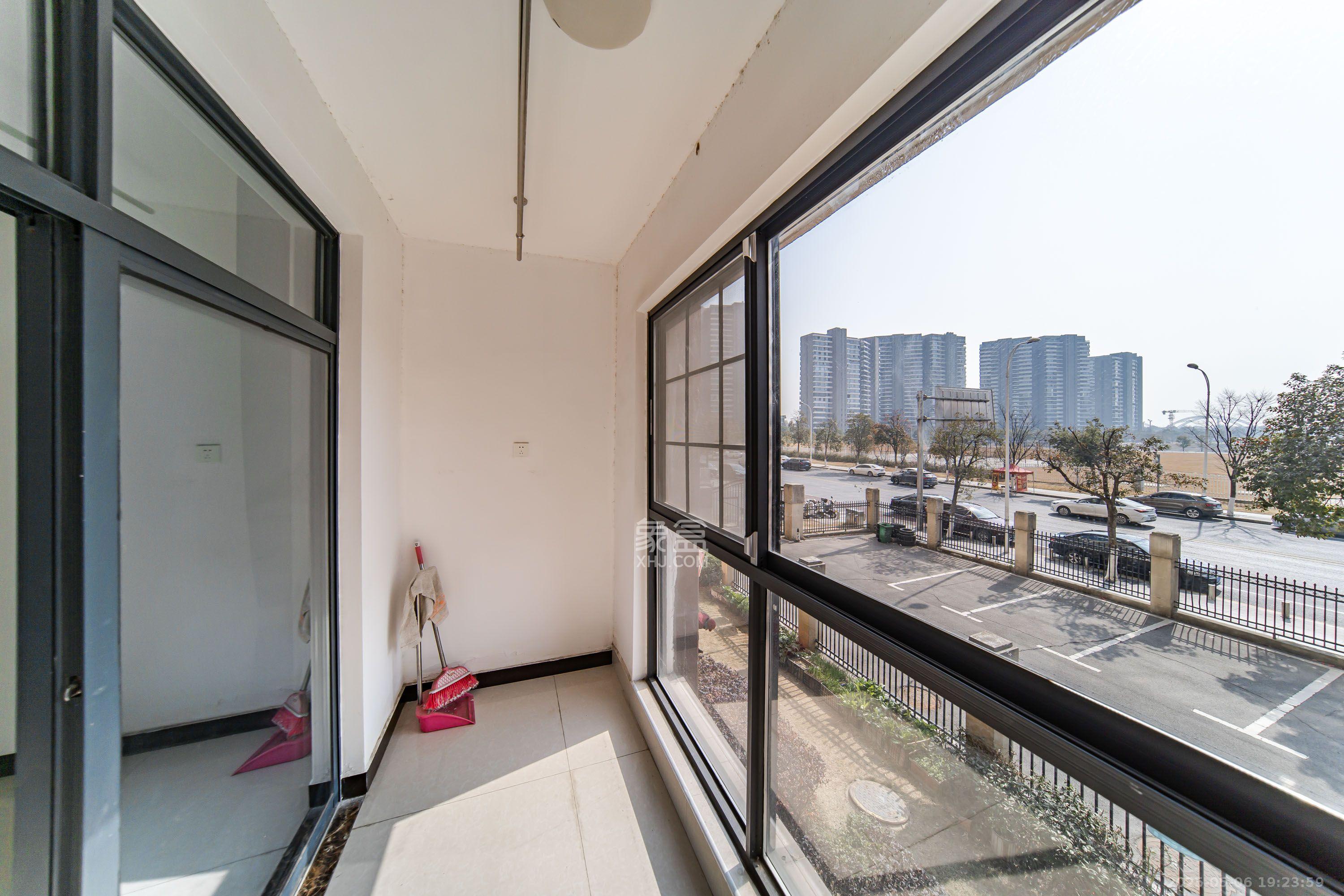 湘熙水郡(观澜海赋家园) 3室2厅1卫 2200.0元/月 湘熙水郡(观澜海赋家园) 3室2厅1卫 2200.0元/月室内图