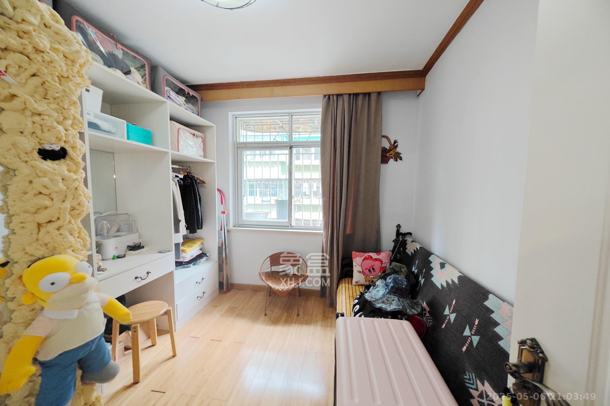 恒达时代花园 2室2厅1卫 58.0万 恒达时代花园 2室2厅1卫 58.0万卧室