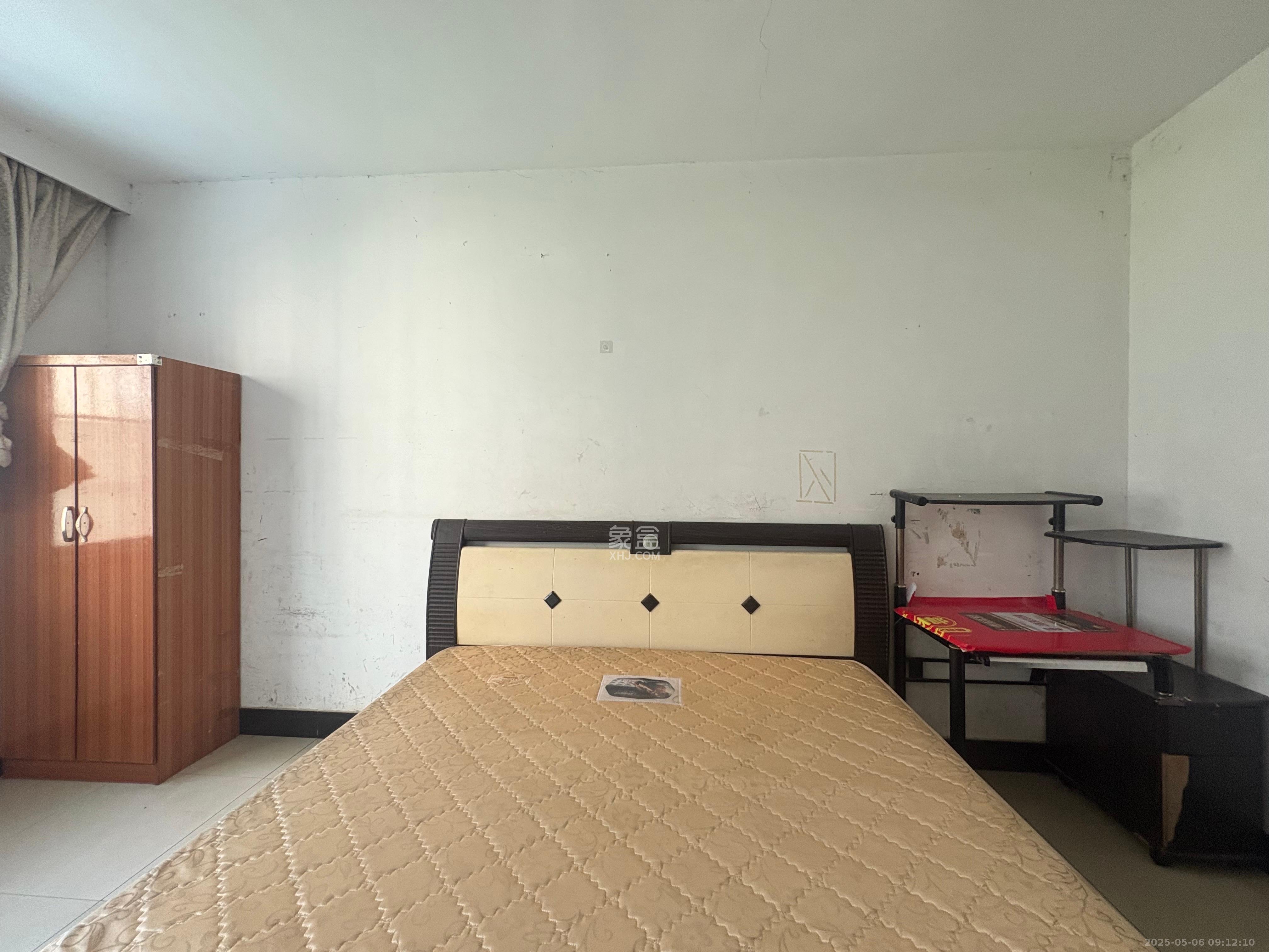 茶叶大市场“山水茗园” 2室1厅1卫 1000.0元/月 茶叶大市场“山水茗园” 2室1厅1卫 1000.0元/月室内图