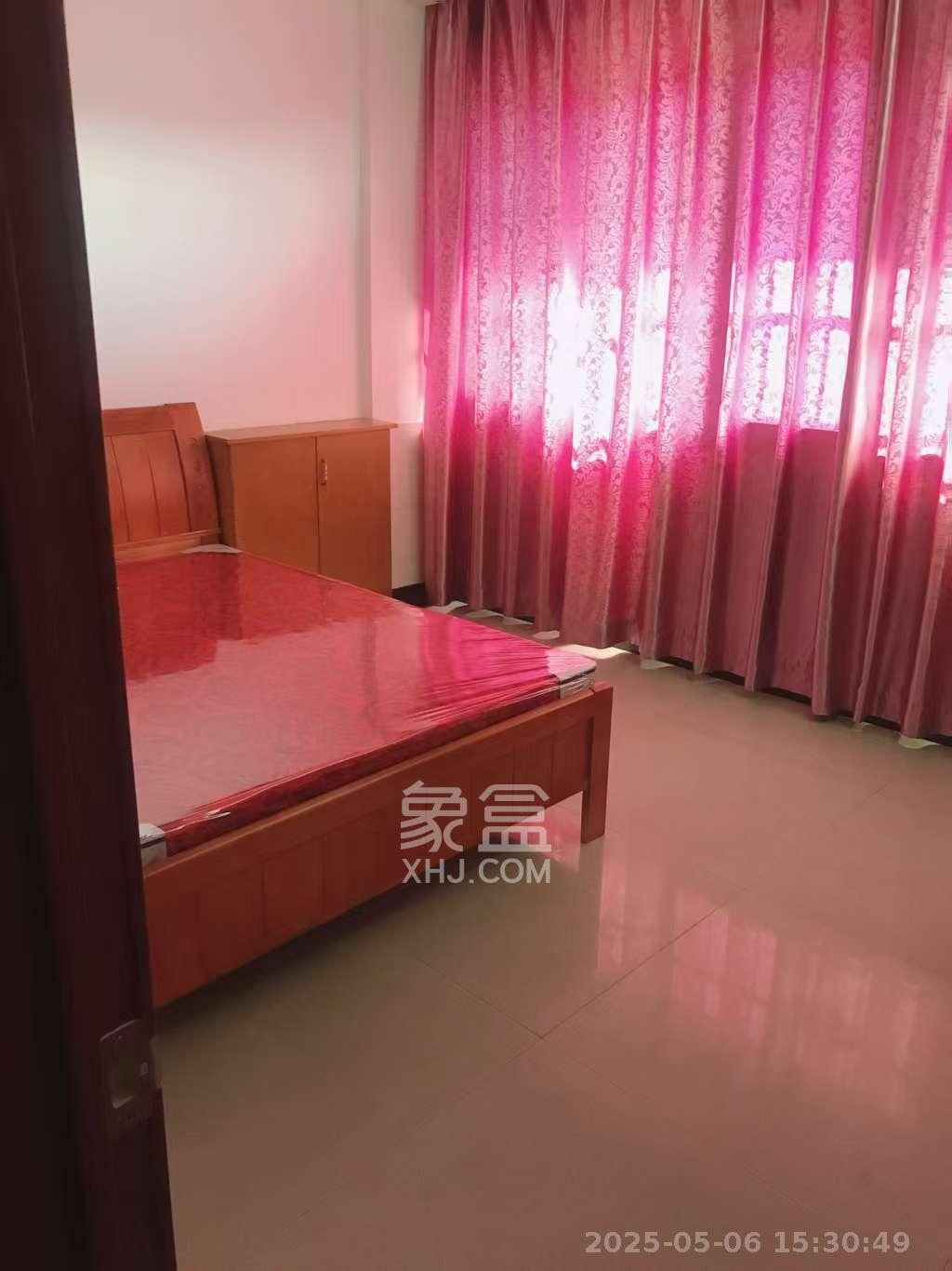 兴联母山小区 2室1厅1卫 1100.0元/月 兴联母山小区 2室1厅1卫 1100.0元/月室内图