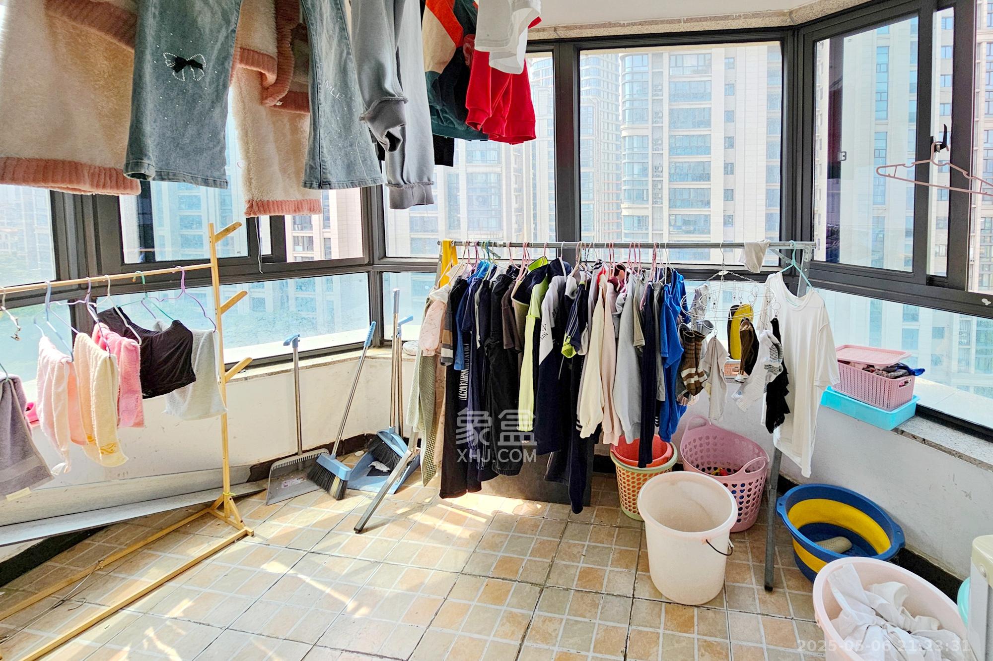 明昇壹城(明昇时代广场)一期 3室1厅1卫 138.0万 明昇壹城(明昇时代广场)一期 3室1厅1卫 138.0万其他