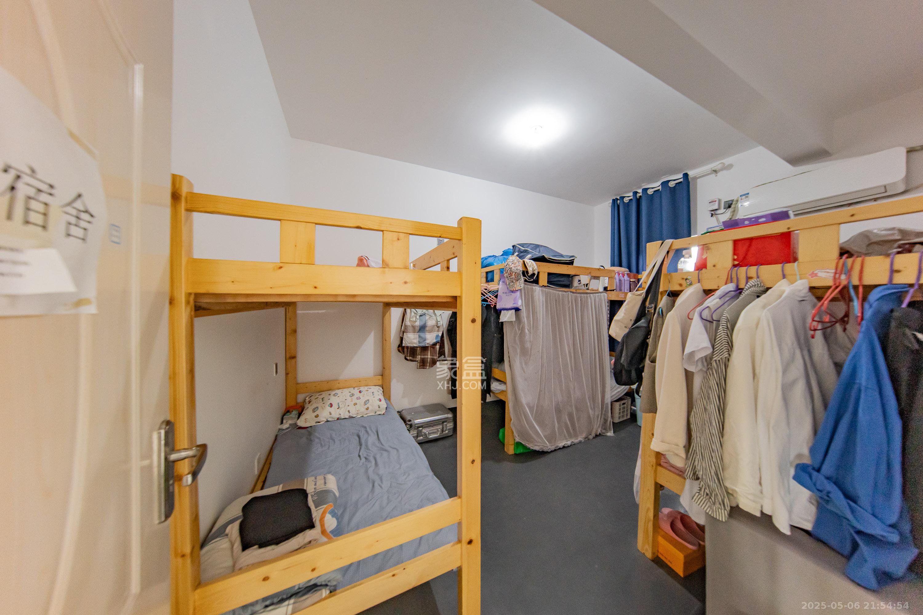 中国铁建洋湖苑  3室2厅2卫    122.0万 中国铁建洋湖苑  3室2厅2卫    122.0万卧室