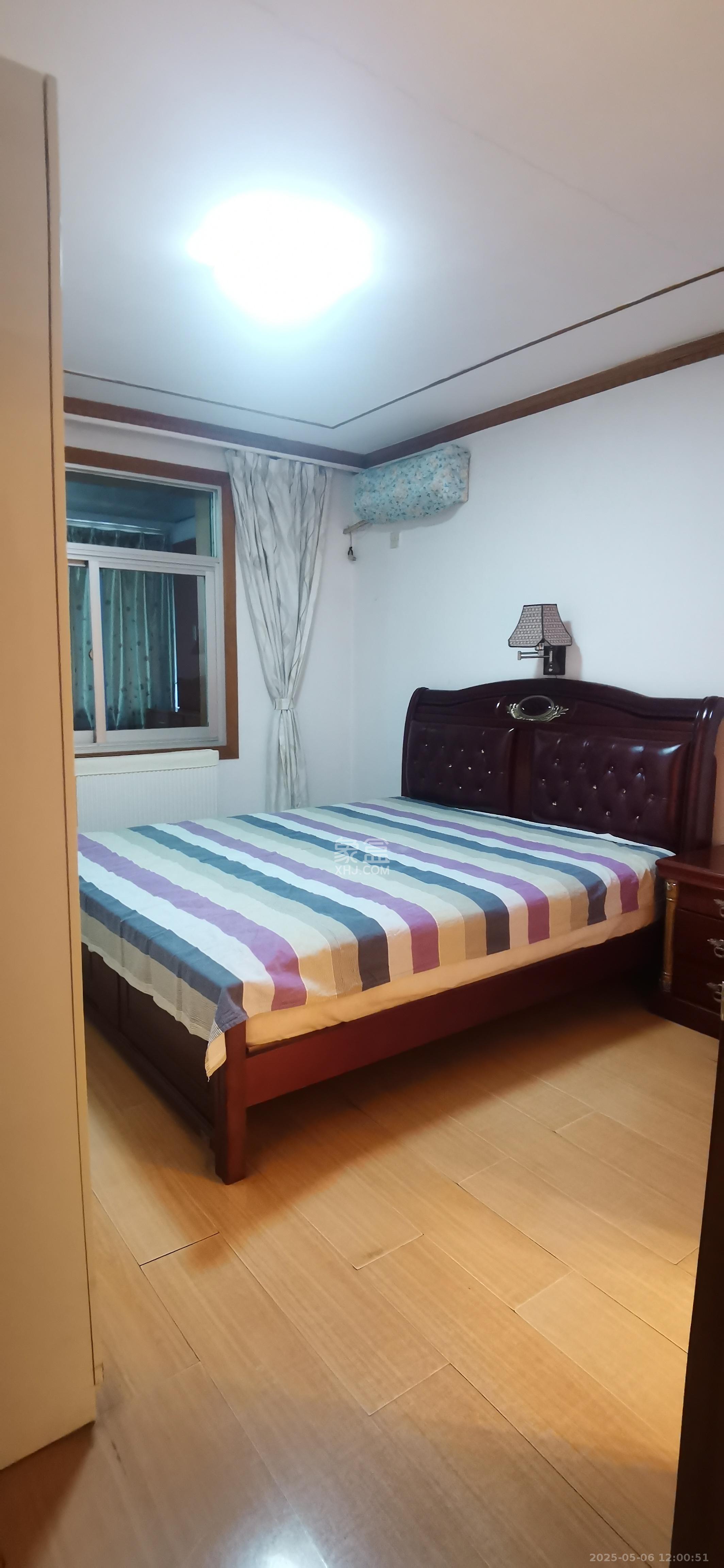 桔园小区1-8片  3室2厅2卫   2400.00元/月室内图
