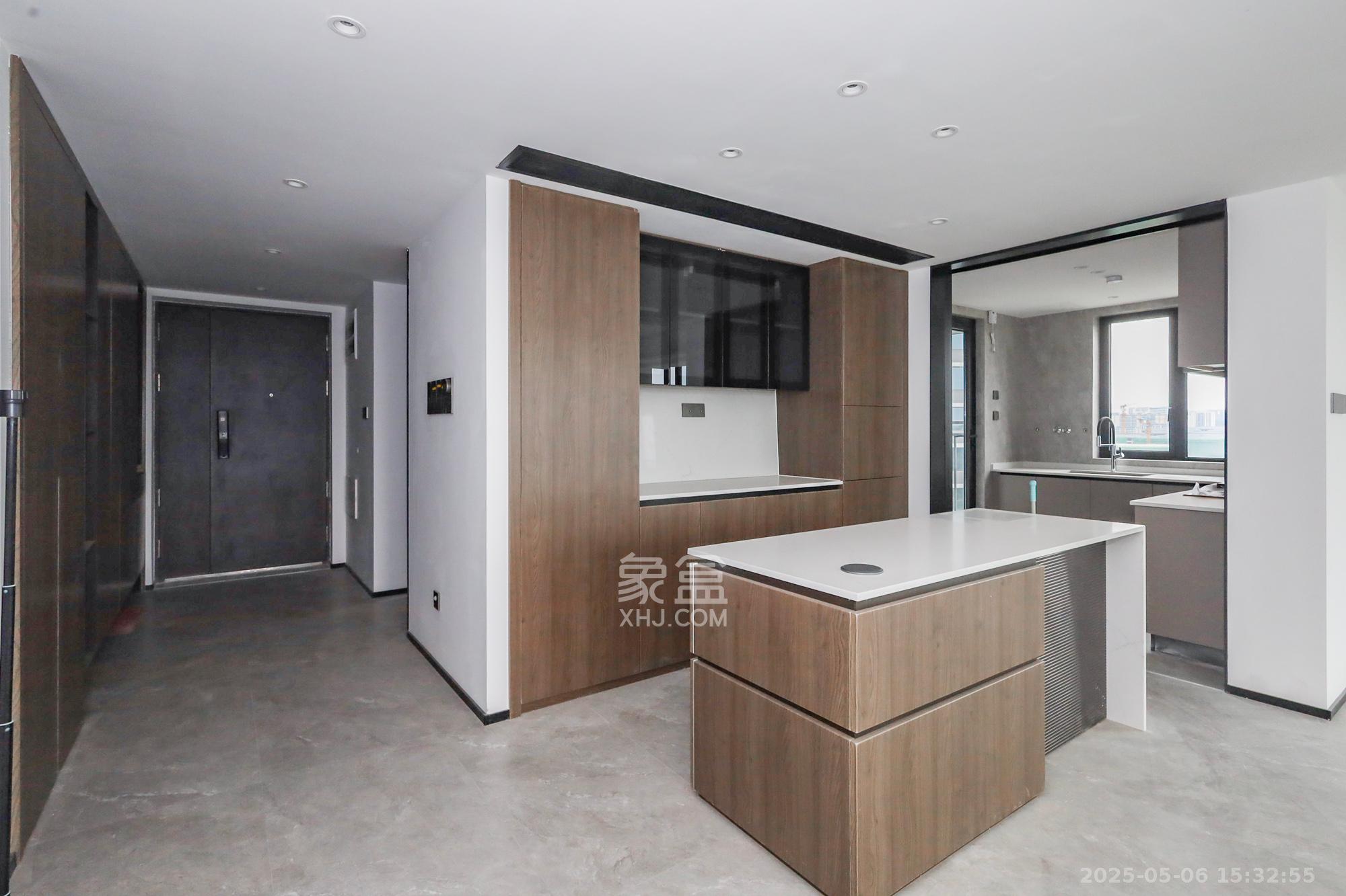 万科森林公园  4室2厅2卫    308.0万 万科森林公园  4室2厅2卫    308.0万其他