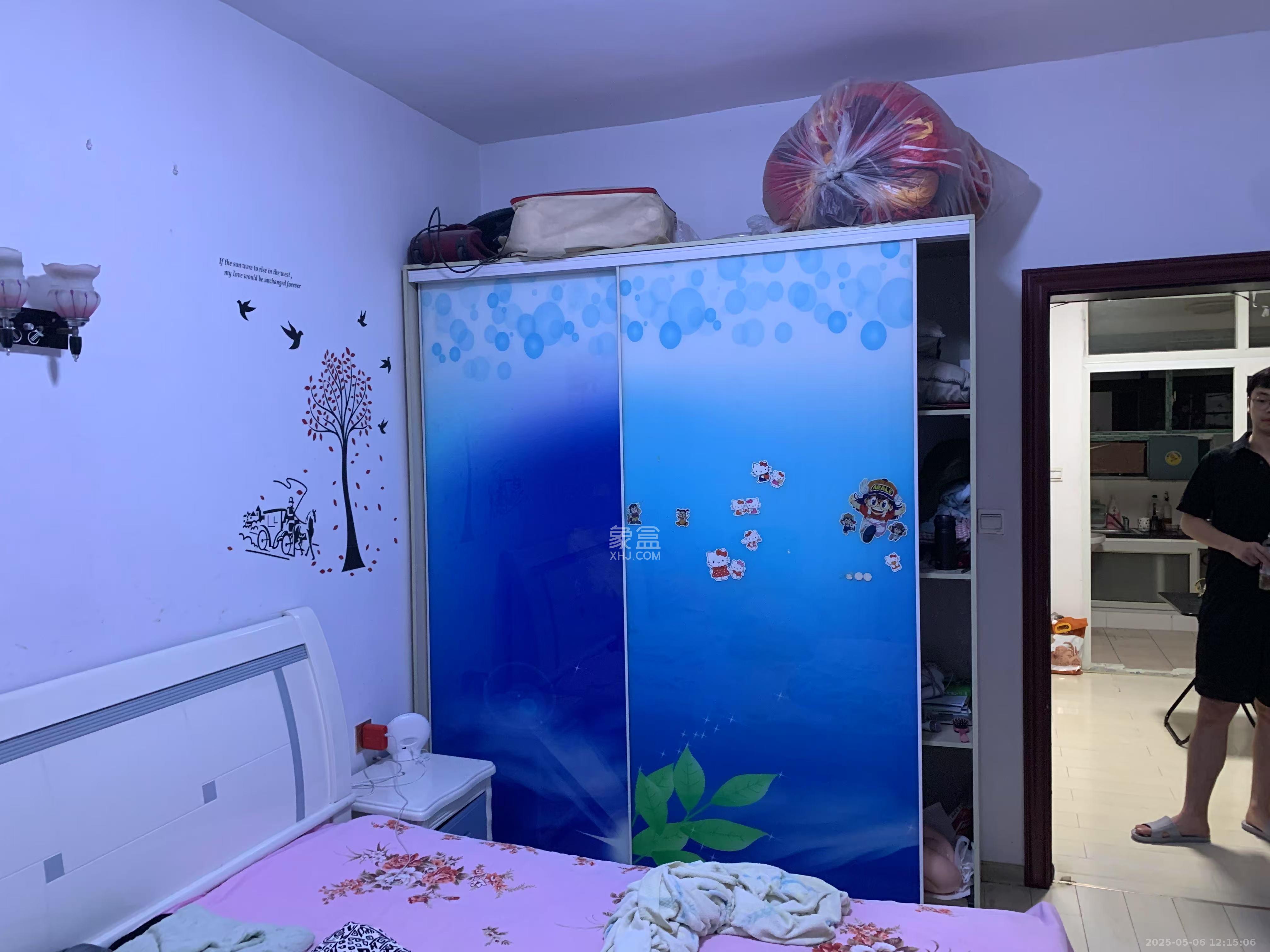 石佳冲小区 2室1厅1卫 1900.0元/月 石佳冲小区 2室1厅1卫 1900.0元/月室内图