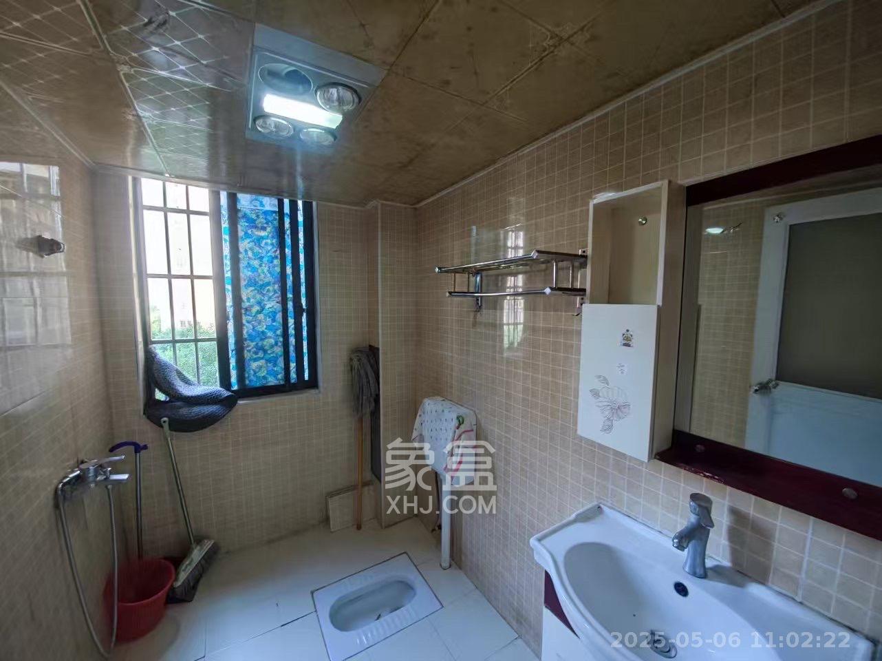 康斯丹郡(融程领秀佳园)  3室2厅2卫    2000.0元/月 康斯丹郡(融程领秀佳园)  3室2厅2卫    2000.0元/月室内图