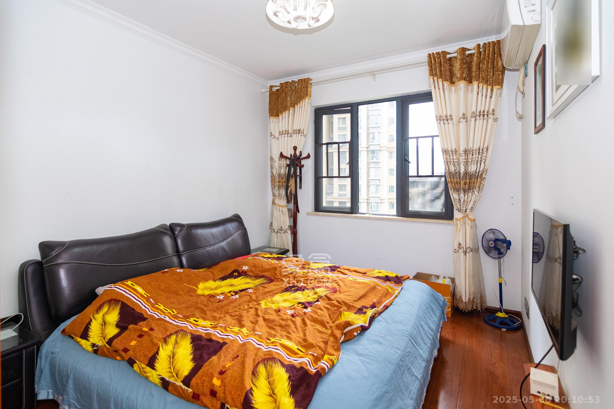 澳海澜庭 3室2厅2卫 66.0万 澳海澜庭 3室2厅2卫 66.0万卧室