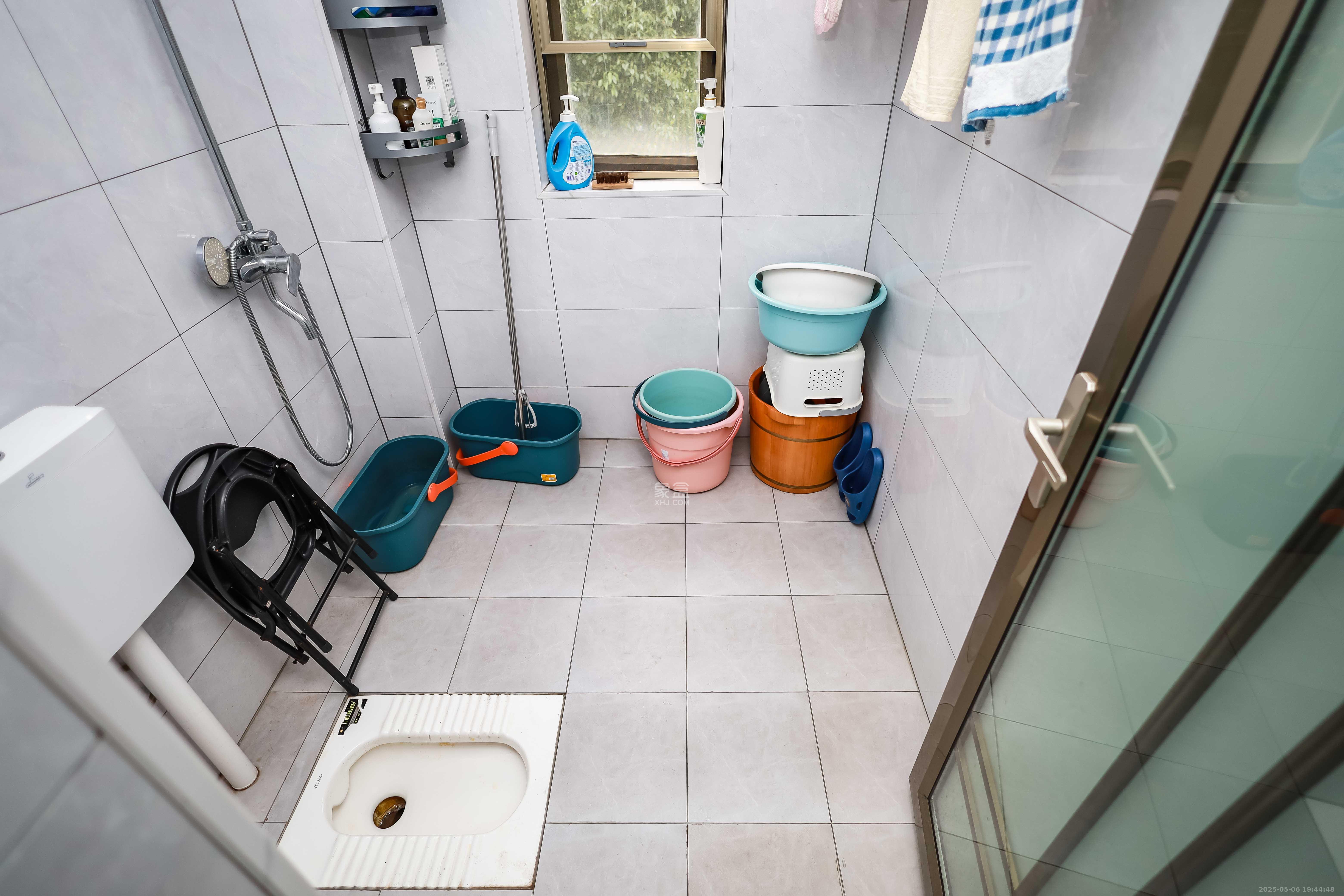 卓越蔚蓝海岸二期 4室2厅2卫 208.0万 卓越蔚蓝海岸二期 4室2厅2卫 208.0万卫生间