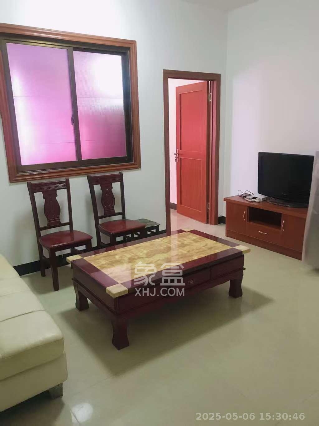 兴联母山小区 2室1厅1卫 1100.0元/月 兴联母山小区 2室1厅1卫 1100.0元/月室内图