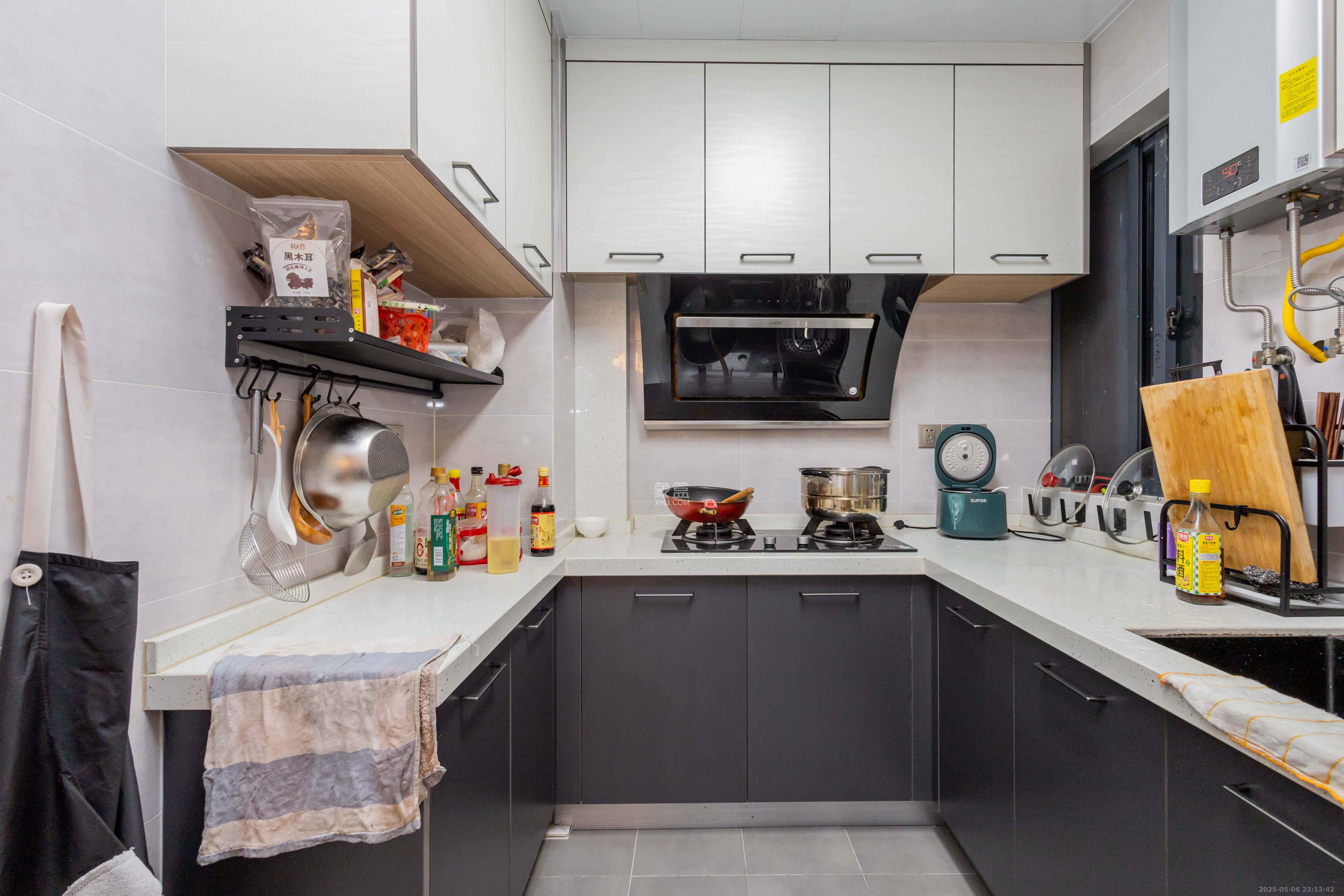 辉宏橄榄城 3室2厅1卫 69.8万 辉宏橄榄城 3室2厅1卫 69.8万厨房