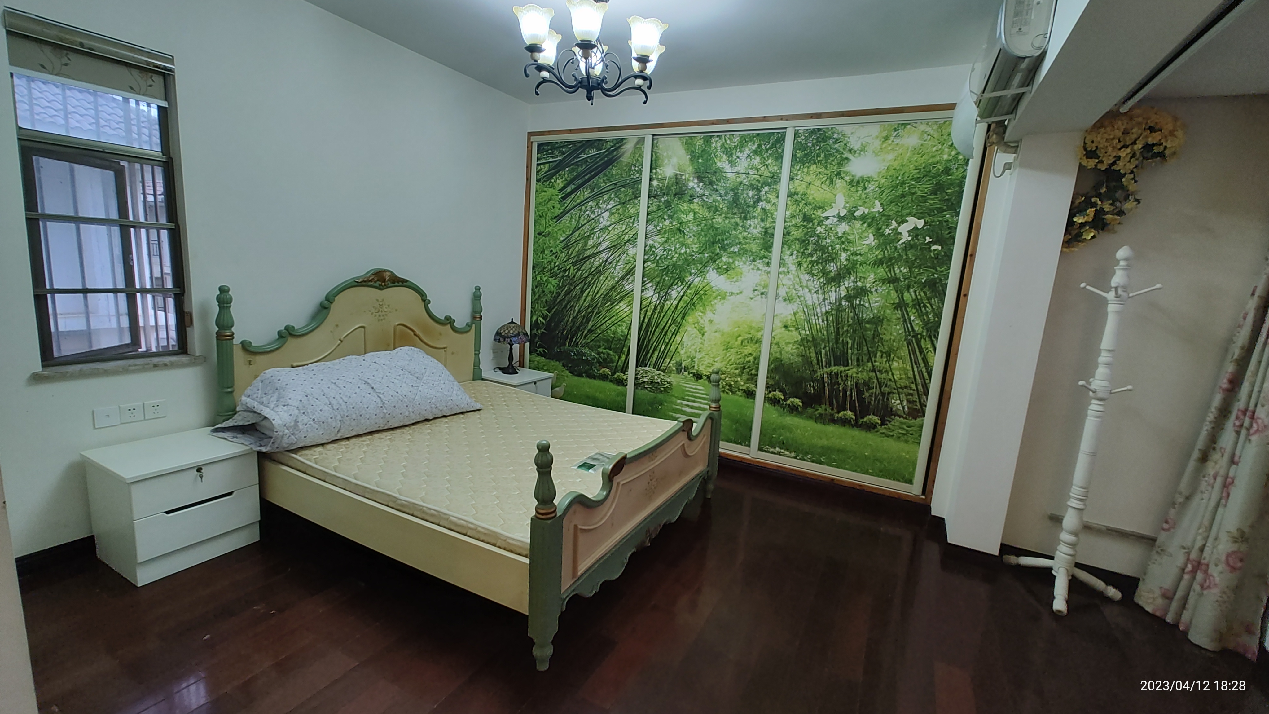 南海绿洲 4室2厅3卫 4500.0元/月 南海绿洲 4室2厅3卫 4500.0元/月室内图