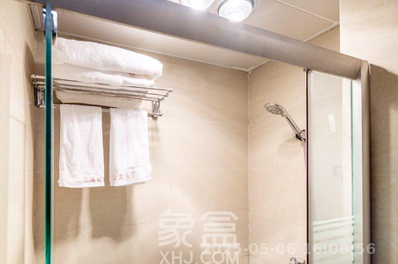 德庆水韵山城 1室1厅1卫 1400.0元/月 德庆水韵山城 1室1厅1卫 1400.0元/月室内图