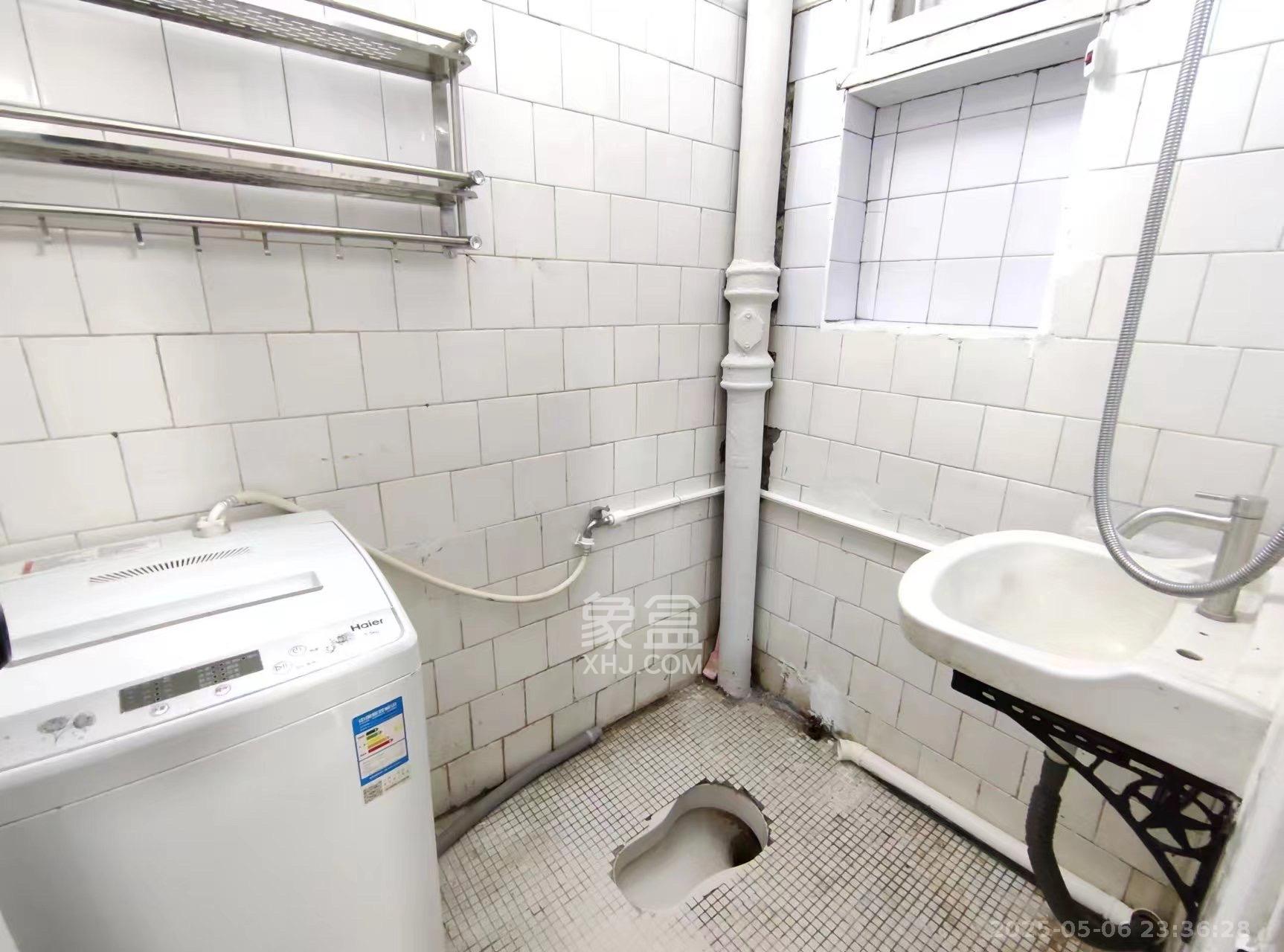 牛角塘社区  2室1厅1卫   2050.00元/月室内图