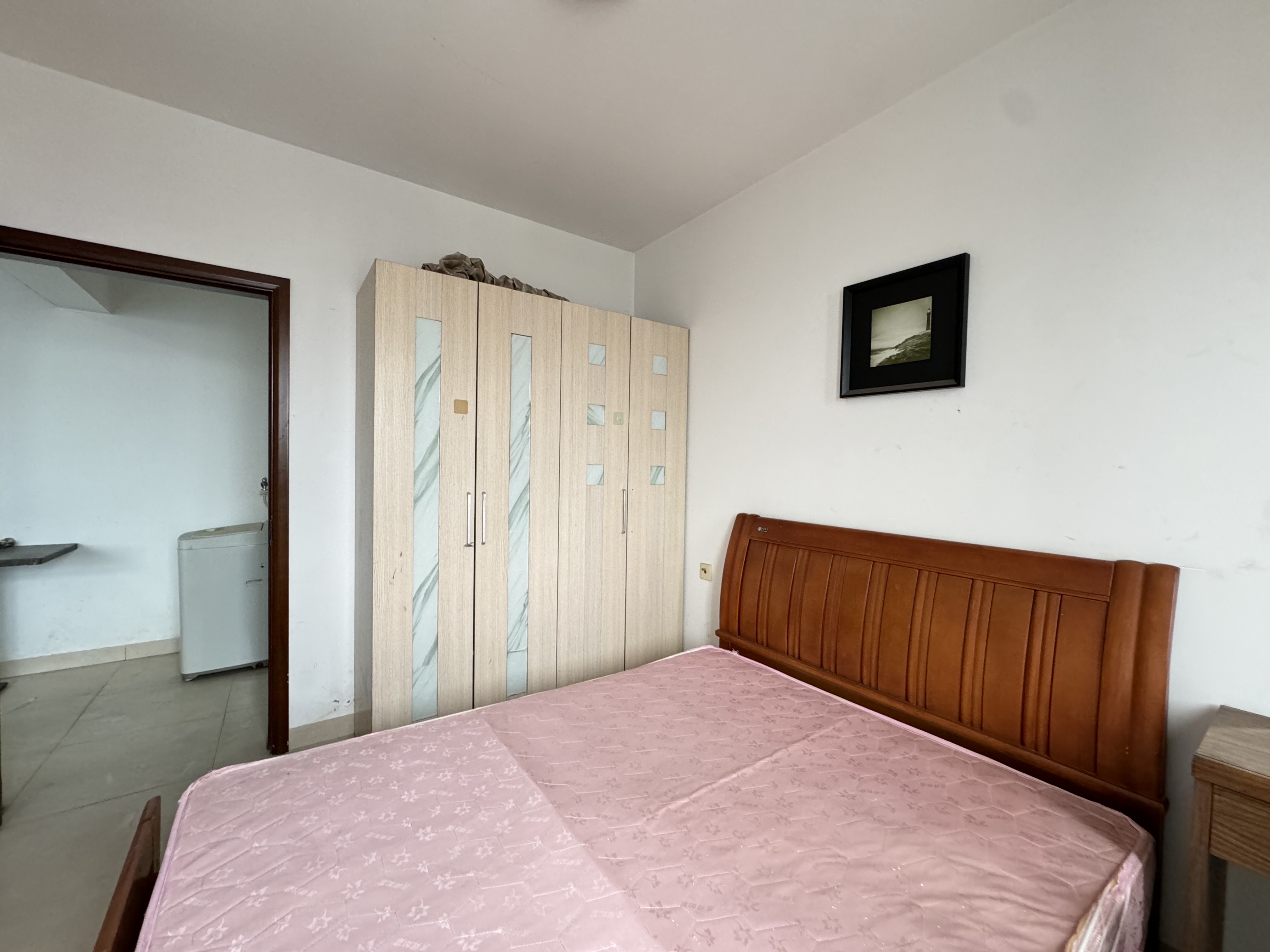 民俗文化广场 2室2厅1卫 1500.0元/月 民俗文化广场 2室2厅1卫 1500.0元/月室内图