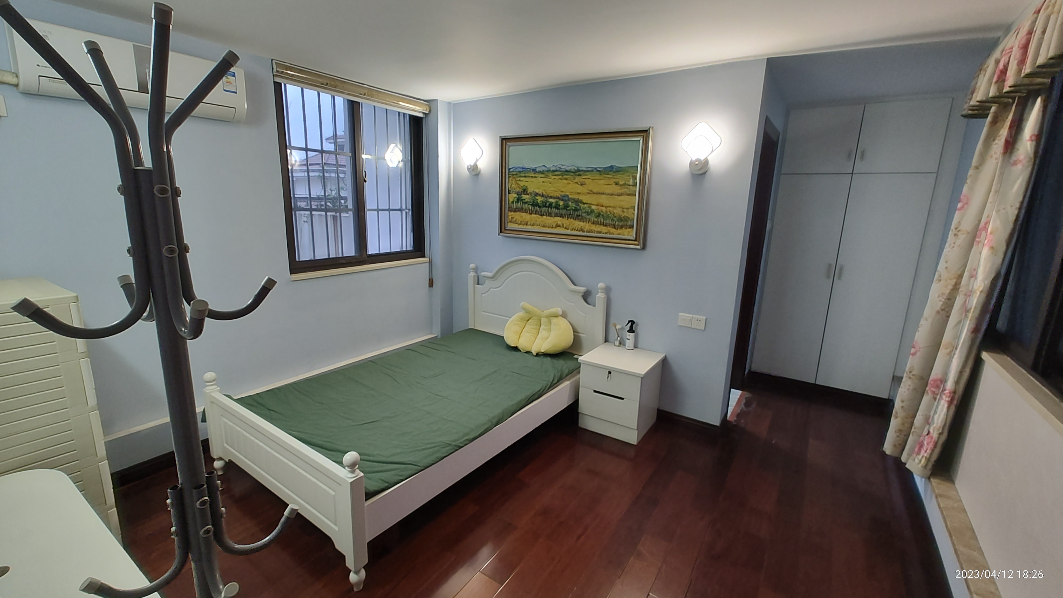 南海绿洲 4室2厅3卫 4500.0元/月 南海绿洲 4室2厅3卫 4500.0元/月室内图