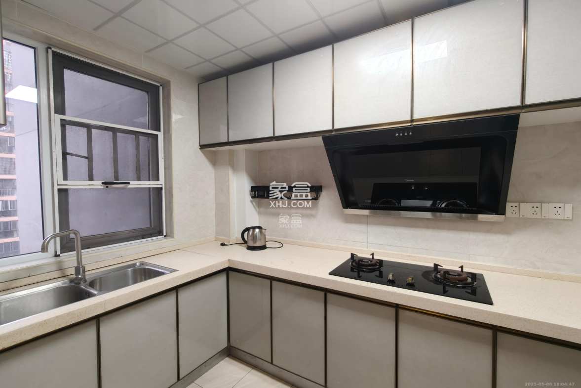 朝正美苑 3室2厅2卫 3000.0元/月 朝正美苑 3室2厅2卫 3000.0元/月室内图