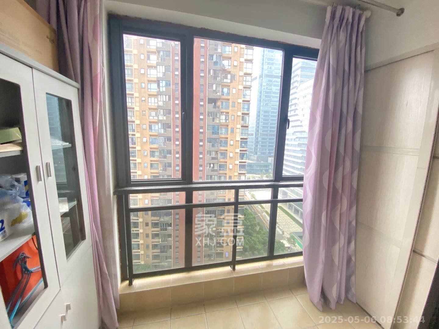 公园9号  3室2厅1卫    3600.0元/月 公园9号  3室2厅1卫    3600.0元/月室内图