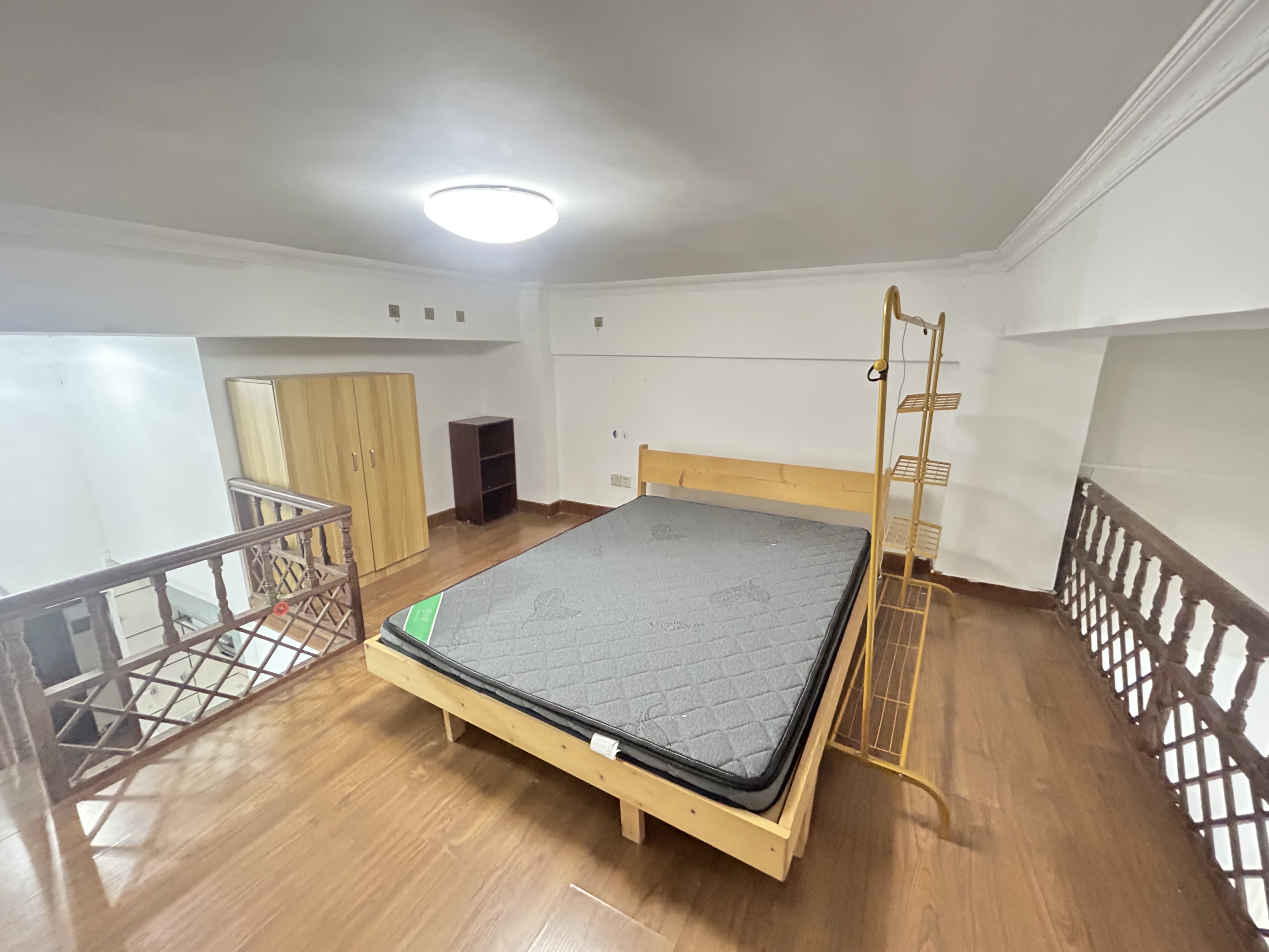 飞龙公寓 1室1厅1卫 42.0万 飞龙公寓 1室1厅1卫 42.0万室内图