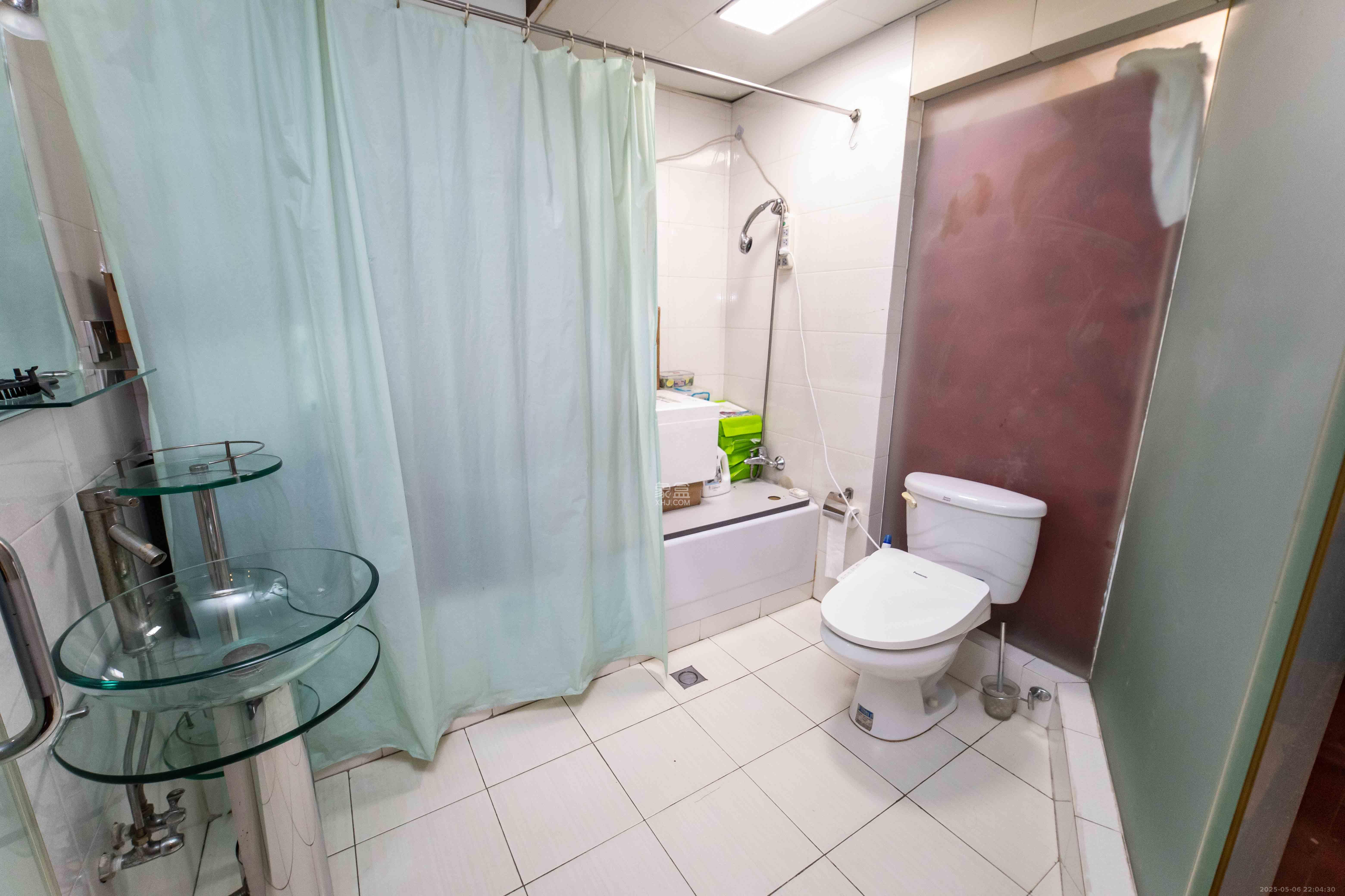 芙蓉苑 4室2厅1卫 98.0万 芙蓉苑 4室2厅1卫 98.0万卫生间