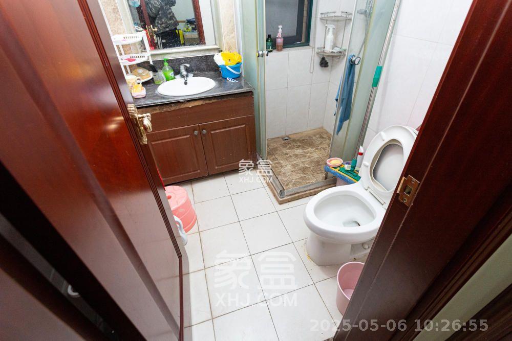 恒大名都  2室2厅2卫    1500.0元/月室内图