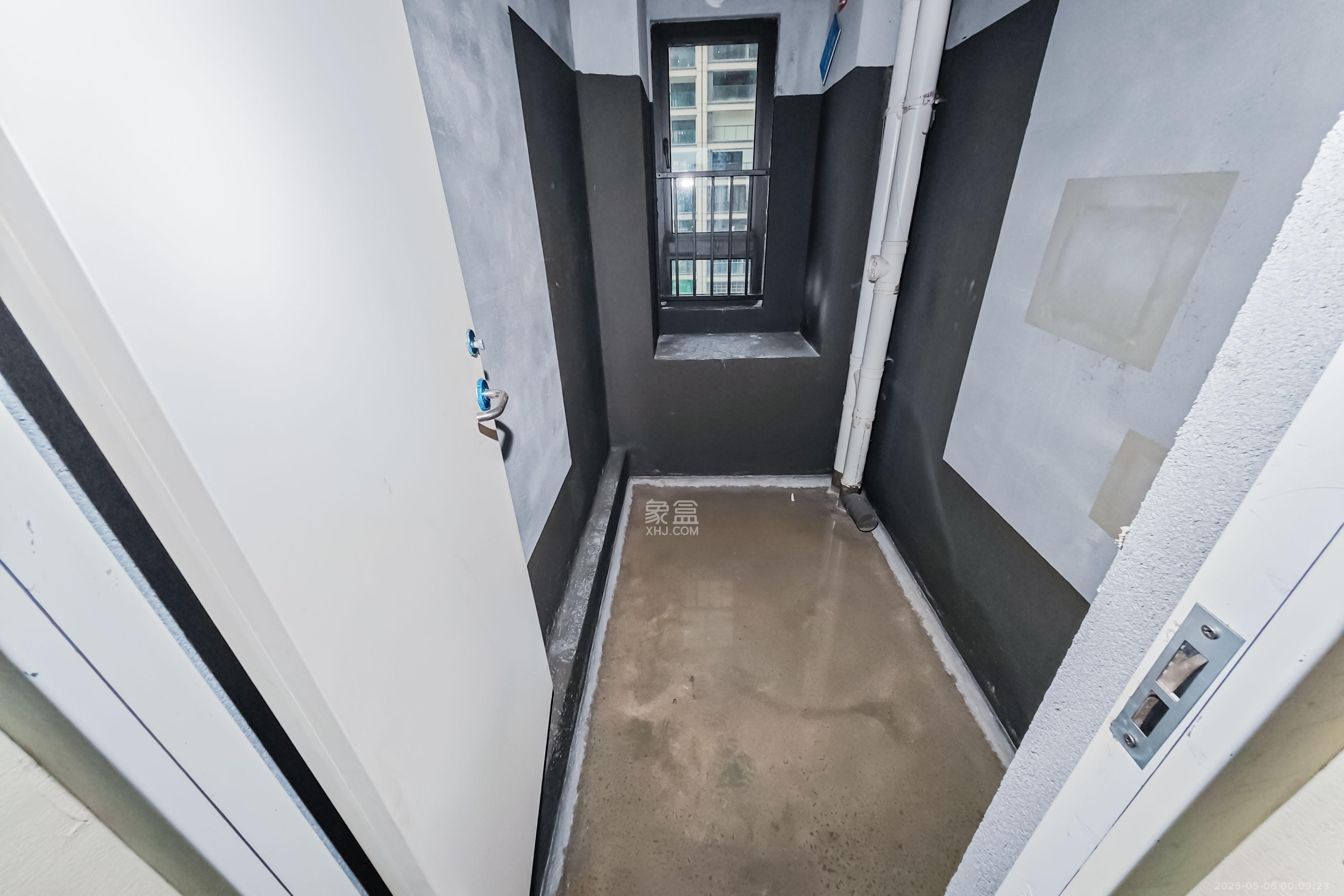 建发玖洲观澜  4室2厅2卫   145.00万其他