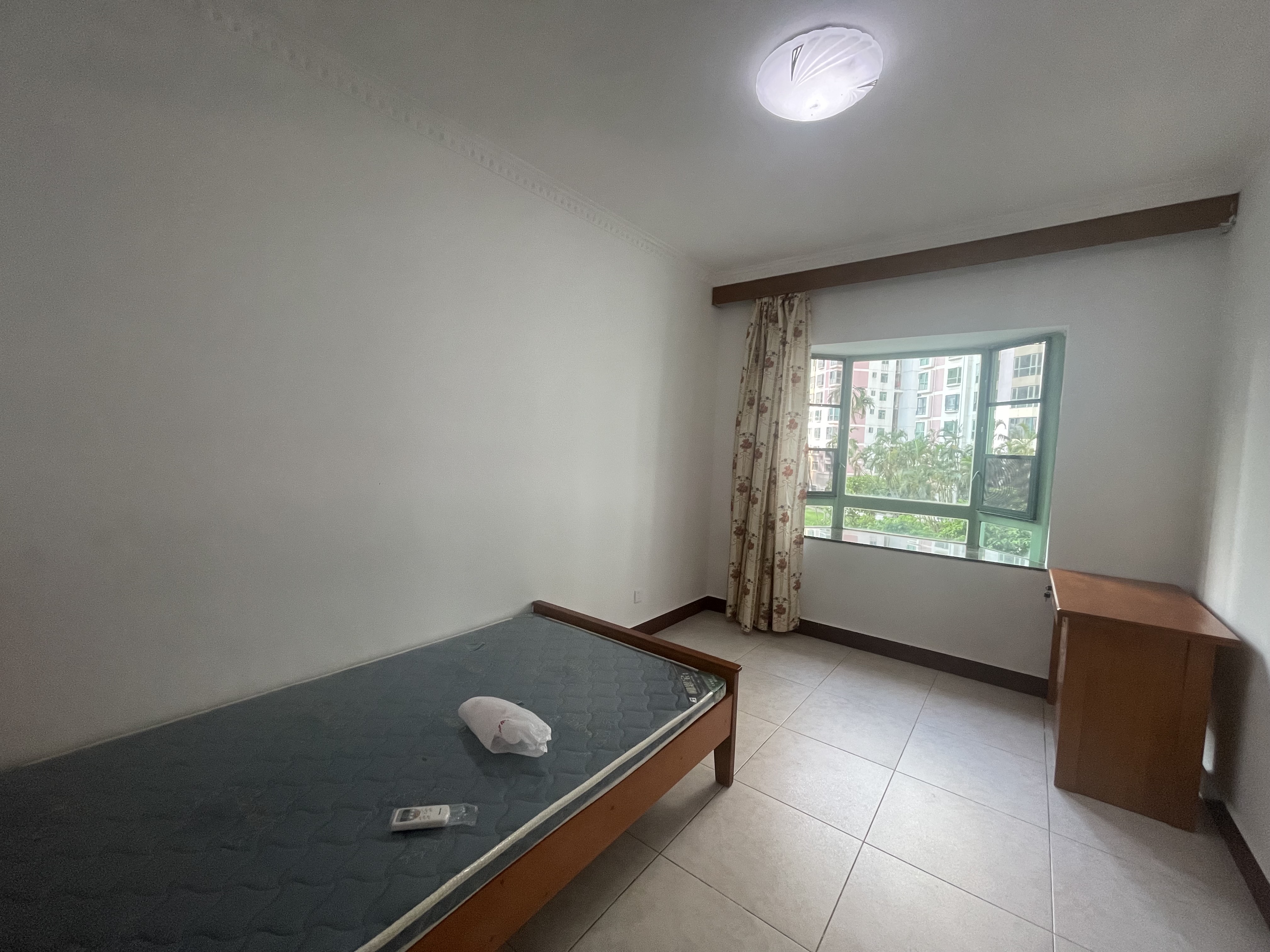 置地花园 3室2厅2卫 3000.0元/月 置地花园 3室2厅2卫 3000.0元/月室内图