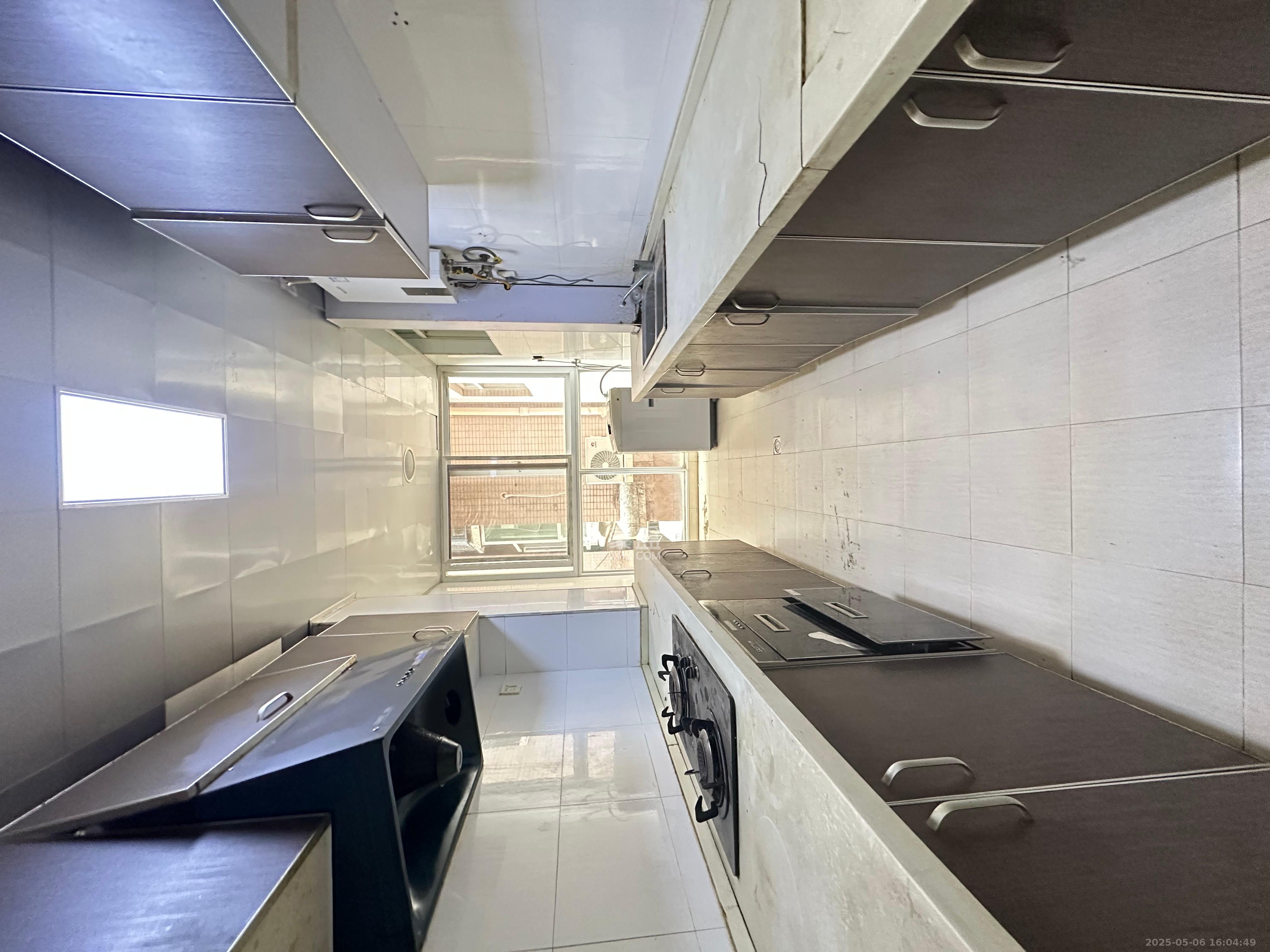 左岸春天 4室2厅1卫 2600.0元/月 左岸春天 4室2厅1卫 2600.0元/月室内图