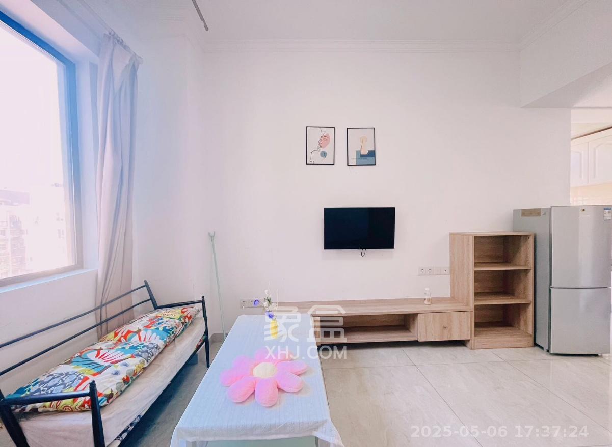 乐尚城 1室1厅1卫 1250.0元/月 乐尚城 1室1厅1卫 1250.0元/月室内图