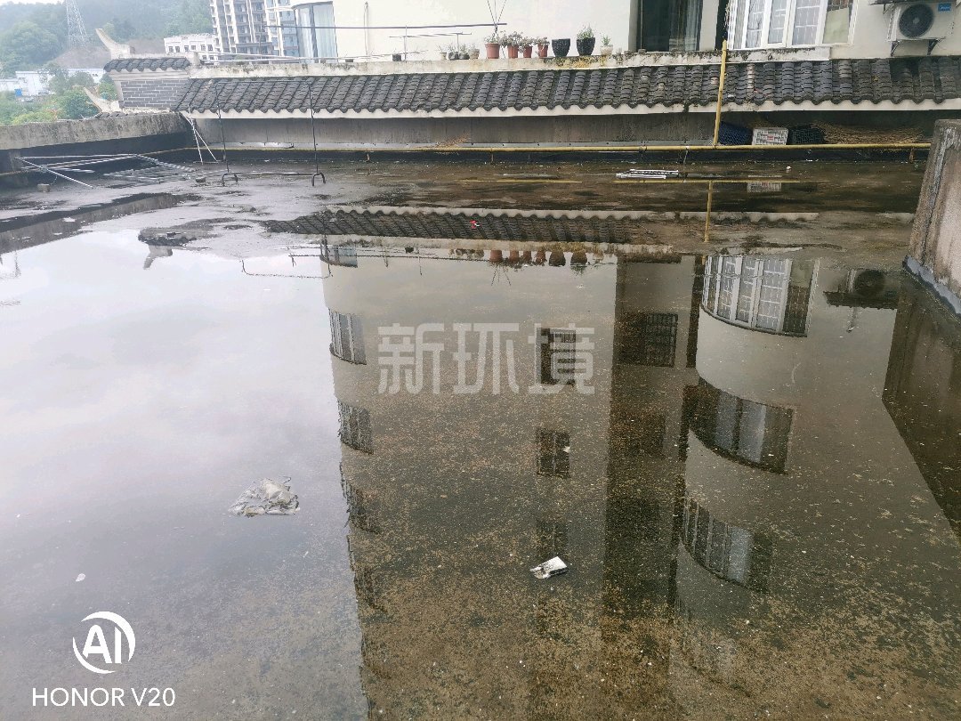 熙城春天  3室2厅2卫   2000.00元/月室内图
