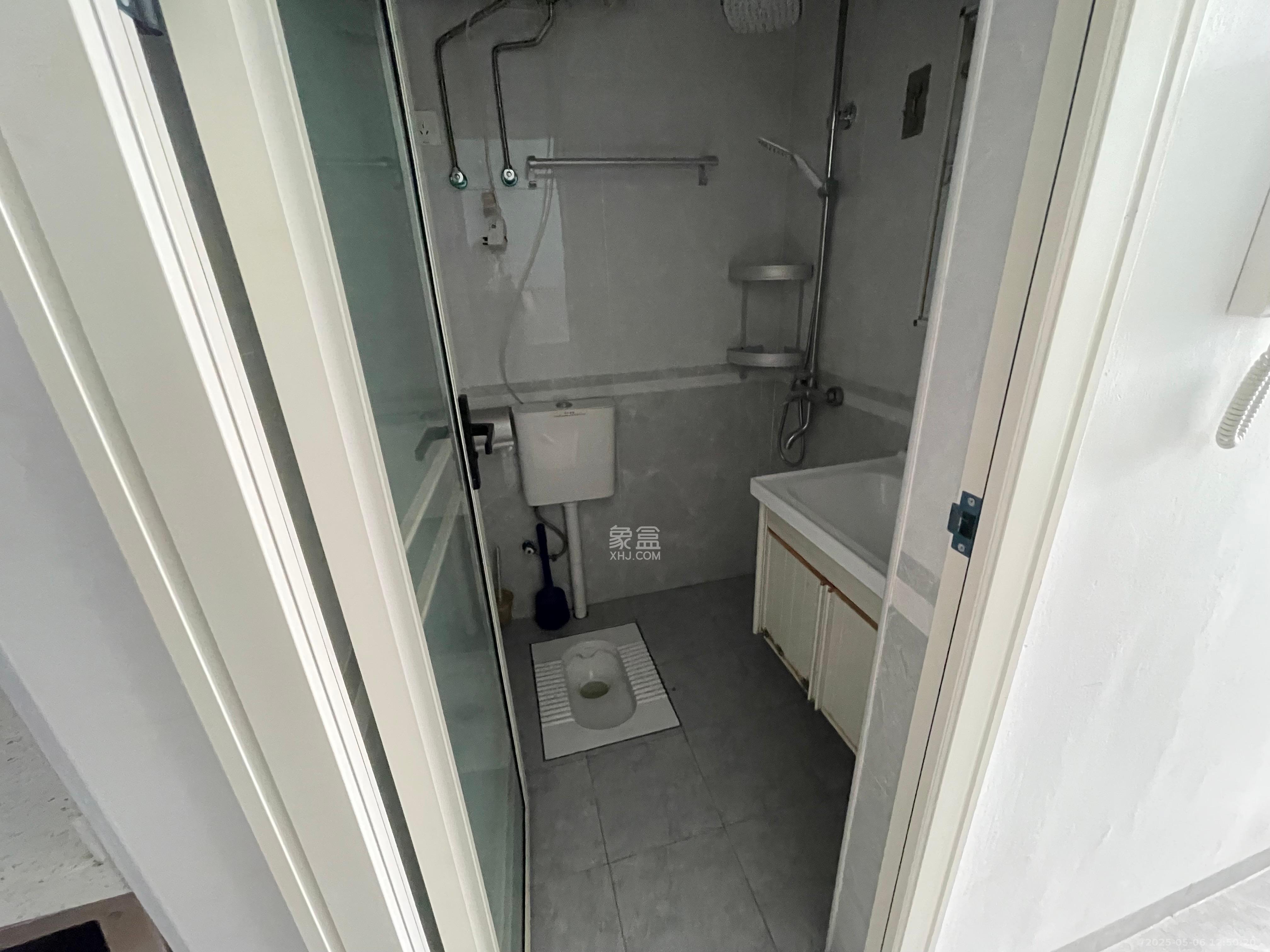 澳海澜庭 1室1厅1卫 1000.0元/月 澳海澜庭 1室1厅1卫 1000.0元/月室内图