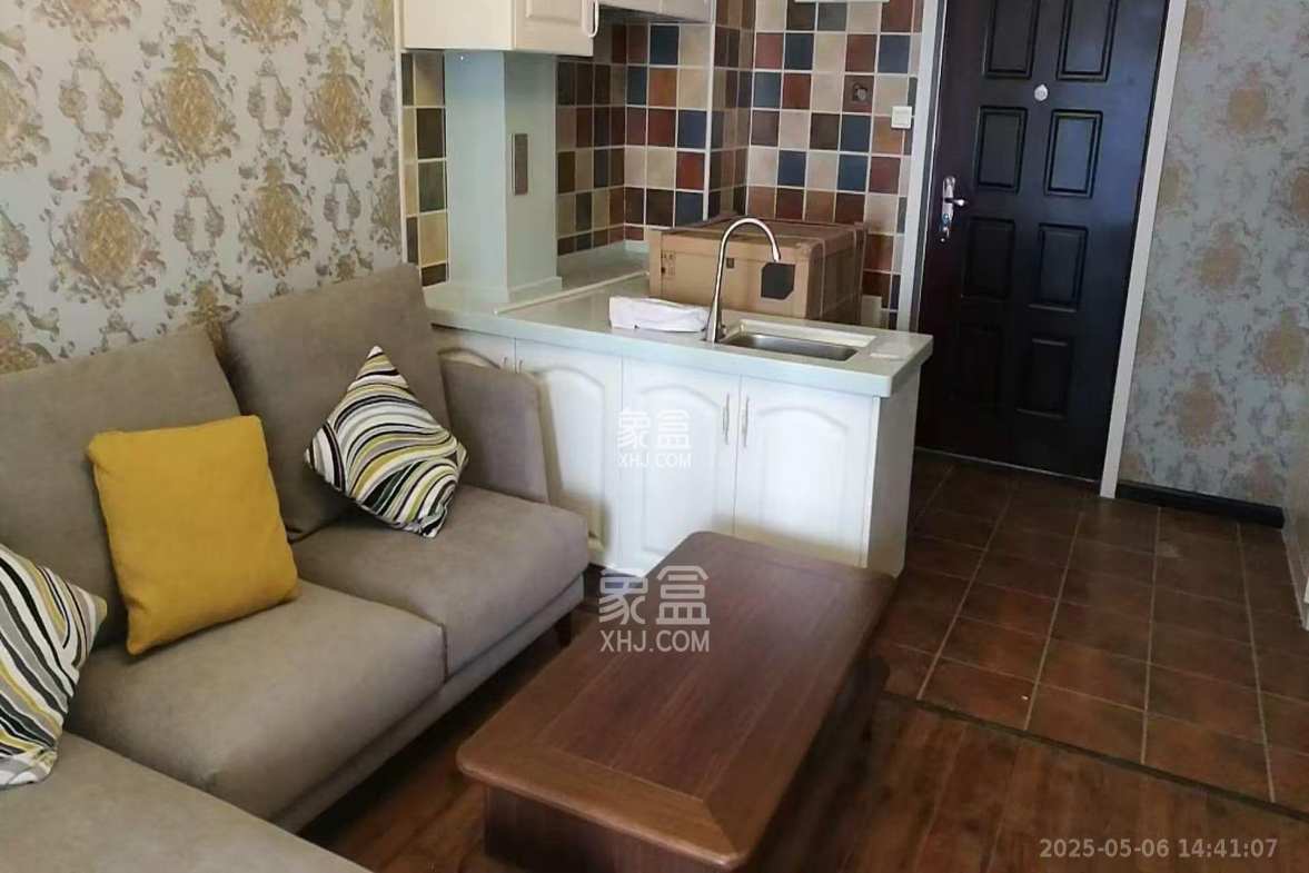 城南故事家园  1室1厅1卫    1600.0元/月 城南故事家园  1室1厅1卫    1600.0元/月室内图