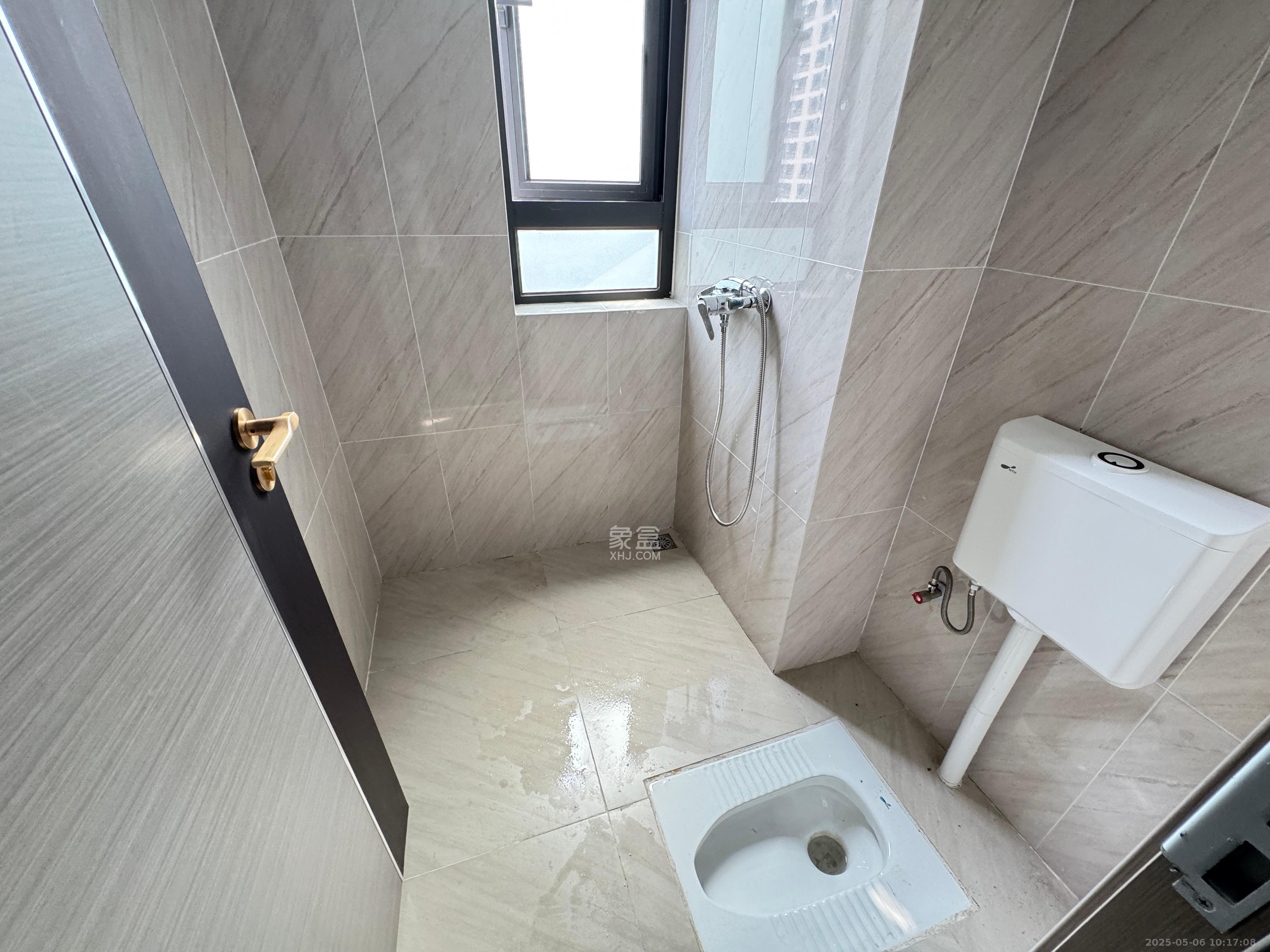 碧桂园阅山境 5室2厅2卫 3300.0元/月 碧桂园阅山境 5室2厅2卫 3300.0元/月室内图