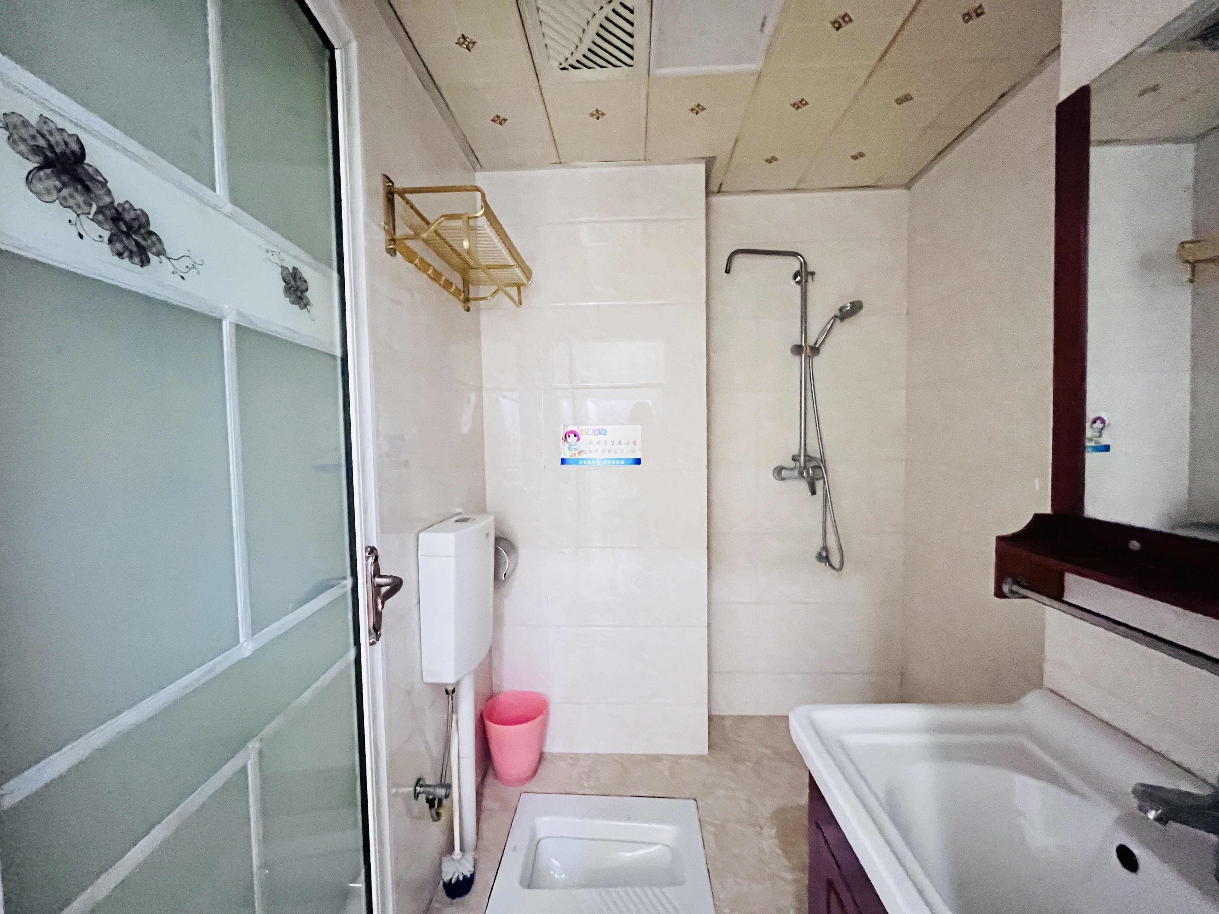 高盛澧园一二期 4室2厅2卫 1666.0元/月 高盛澧园一二期 4室2厅2卫 1666.0元/月室内图