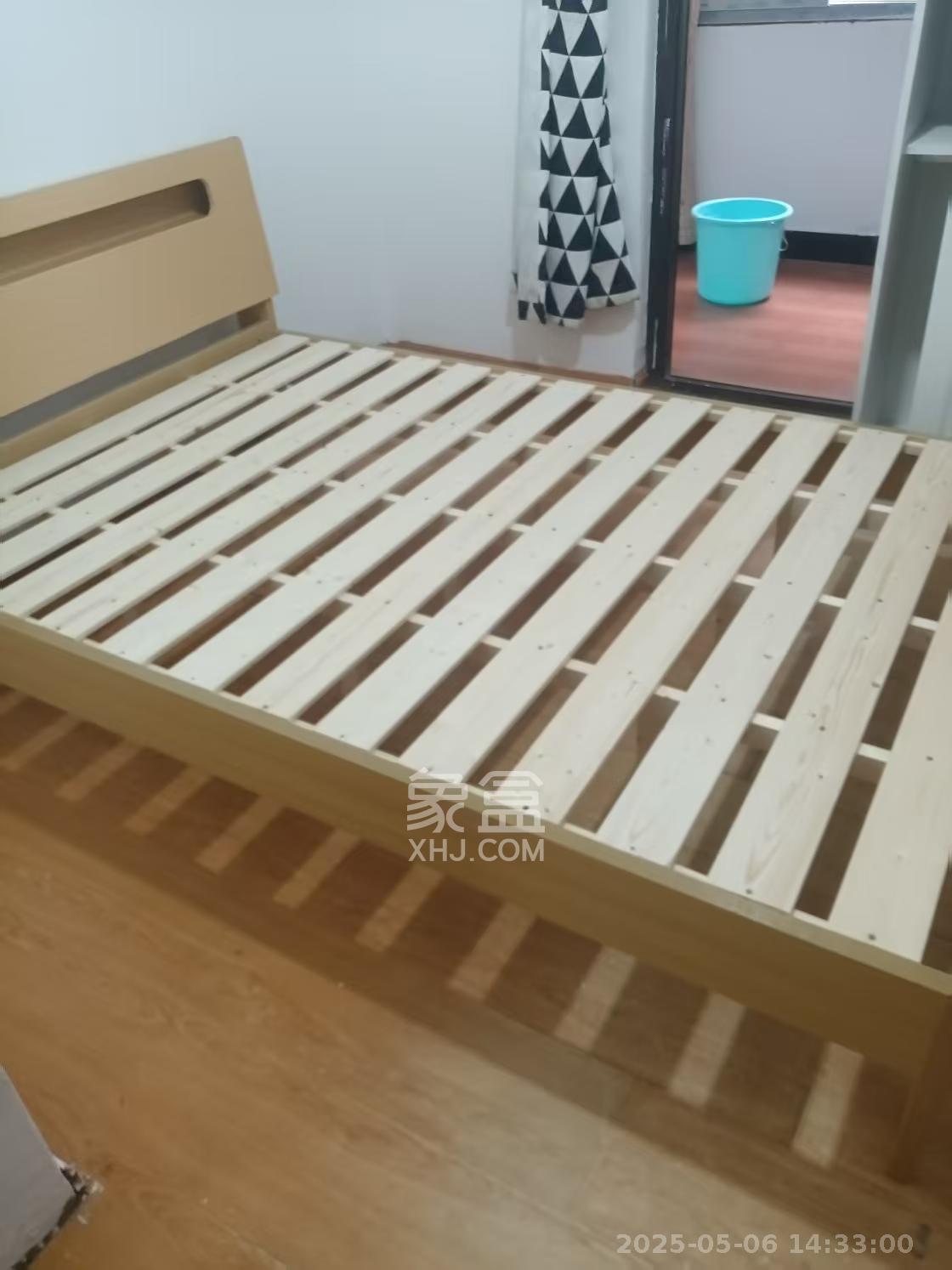 福乐凯公寓  3室1厅1卫   2200.00元/月室内图