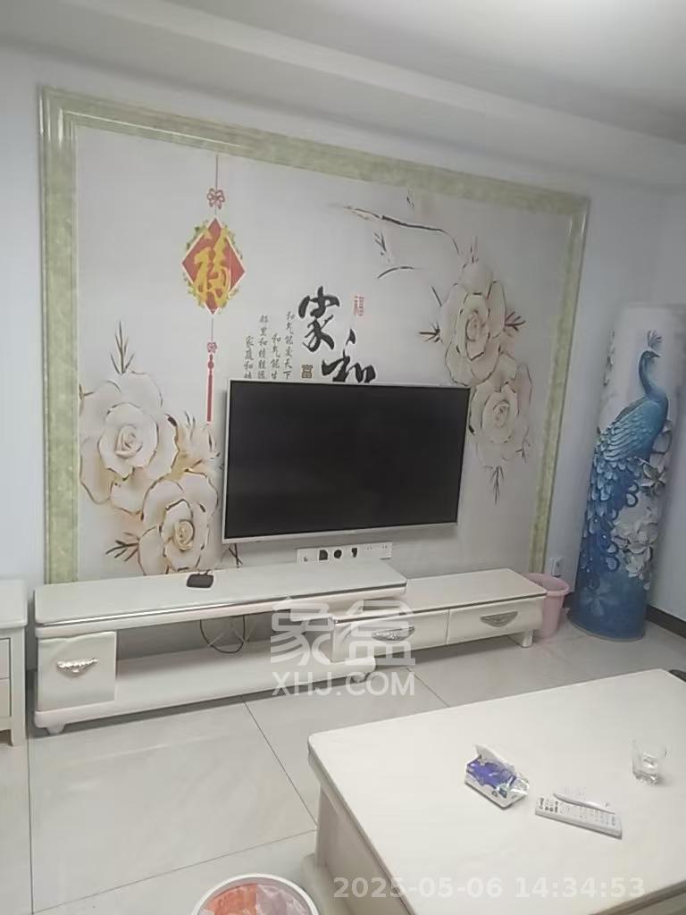 东方美地  3室2厅1卫   2500.00元/月
