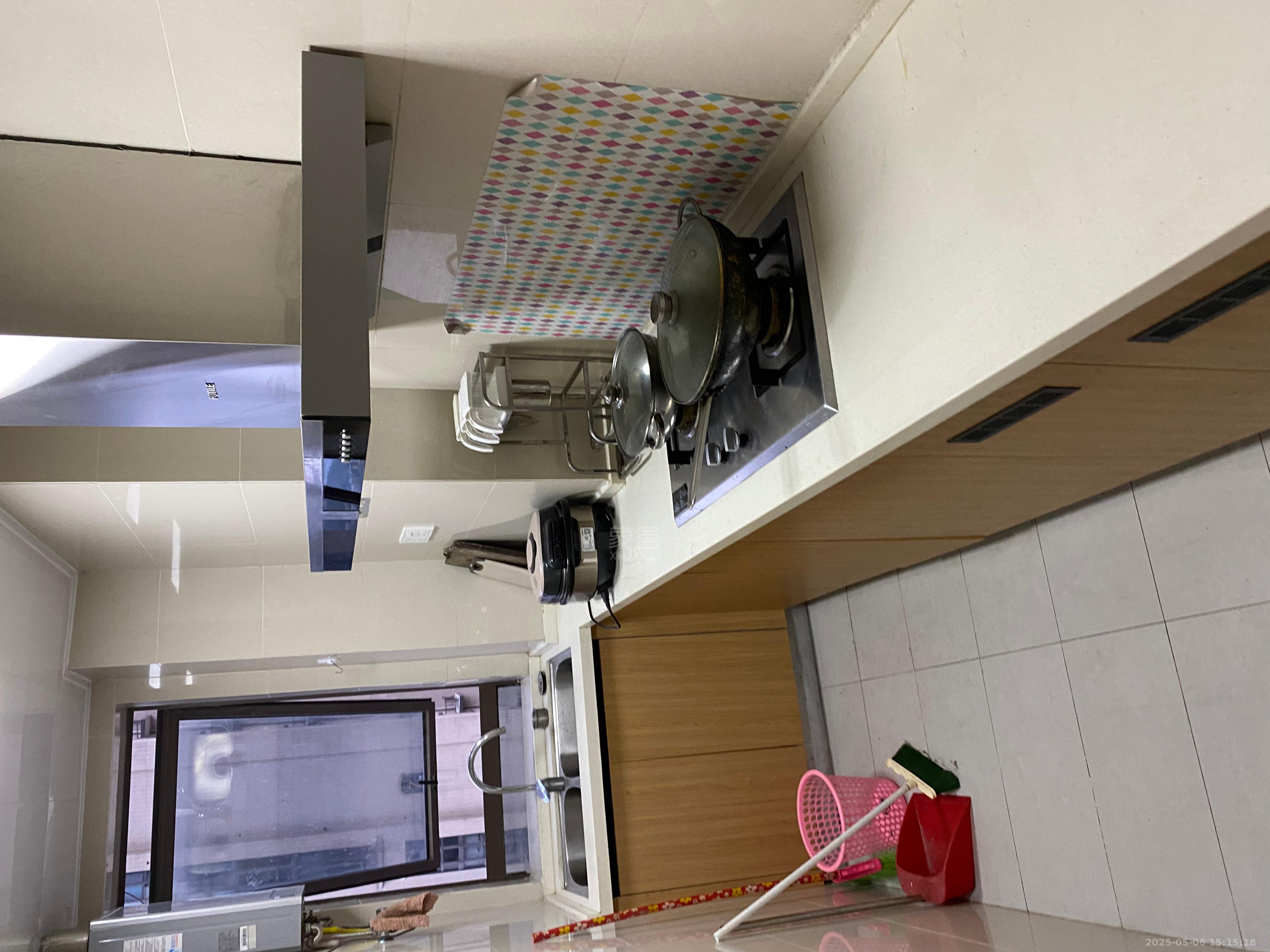 中泰财富湘江  1室0厅0卫   1400.00元/月室内图