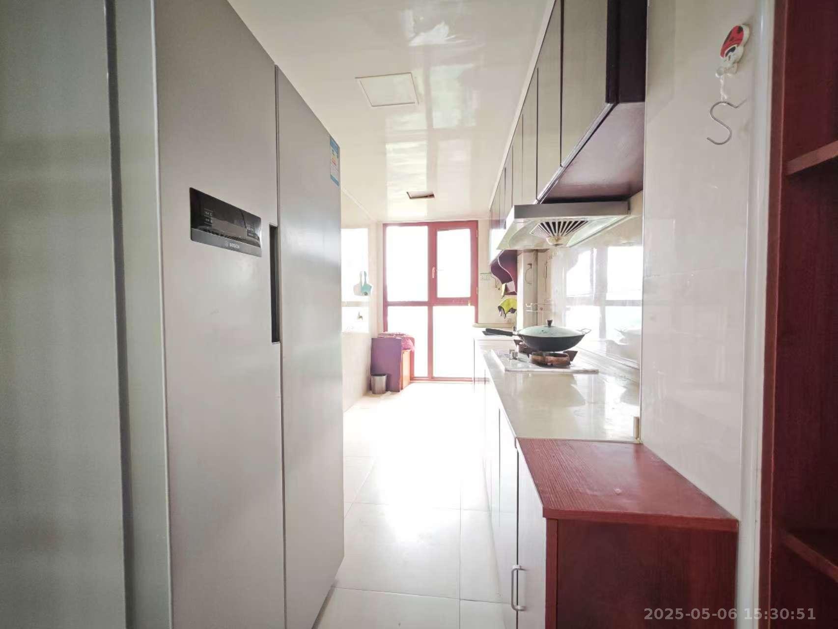 和泓梅溪四季 4室2厅2卫 4500.0元/月 和泓梅溪四季 4室2厅2卫 4500.0元/月室内图