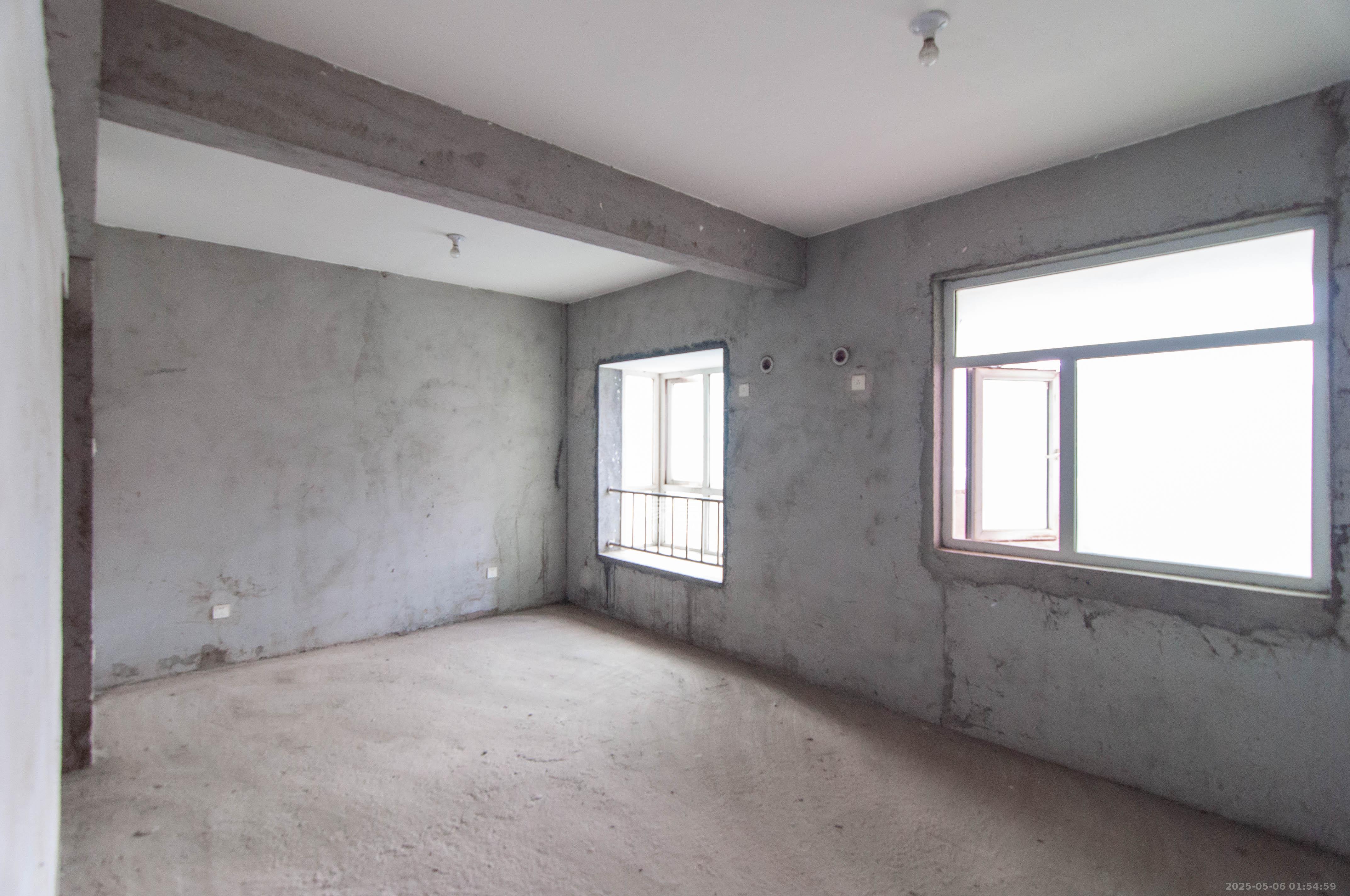 格林星城 4室2厅2卫 126.0万 格林星城 4室2厅2卫 126.0万其他